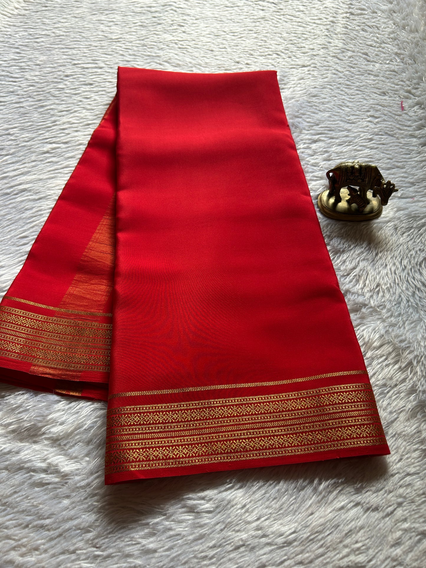 Shailaja : Solid Red