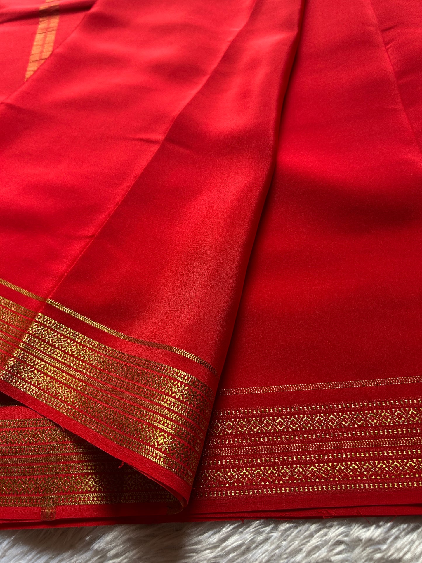 Shailaja : Solid Red