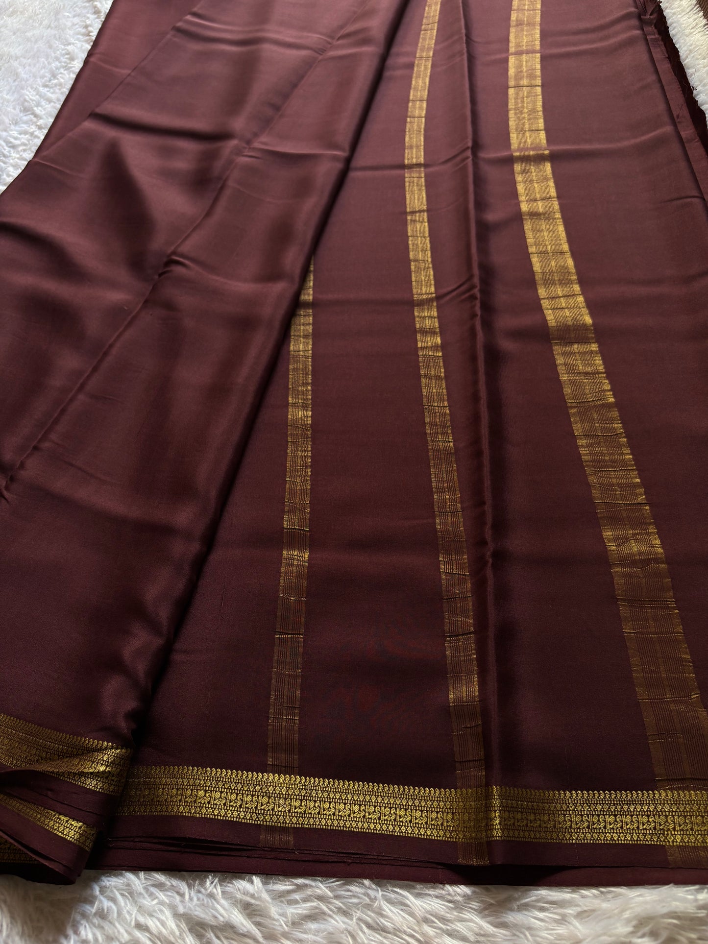Harshini : Solid Chocolate brown
