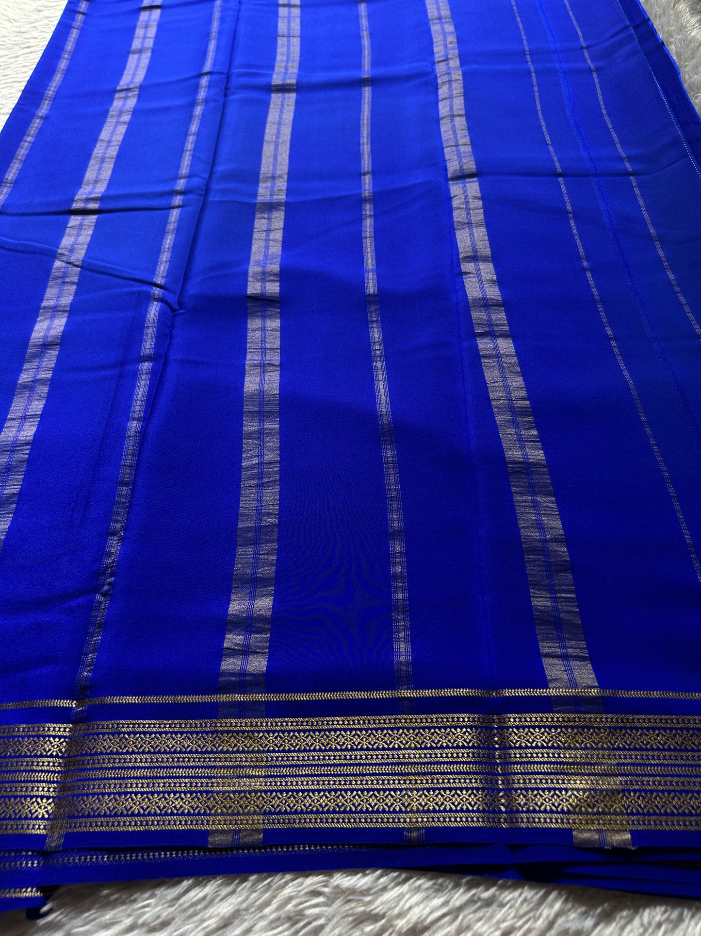 Shailaja : Solid Royal blue