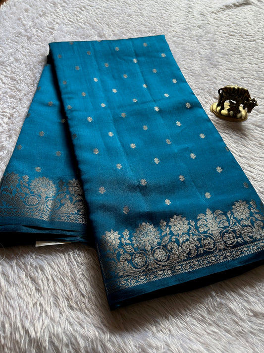 Banarasi Chiniya : Solid Electric blue
