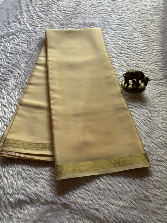Harshini : Solid Light beige
