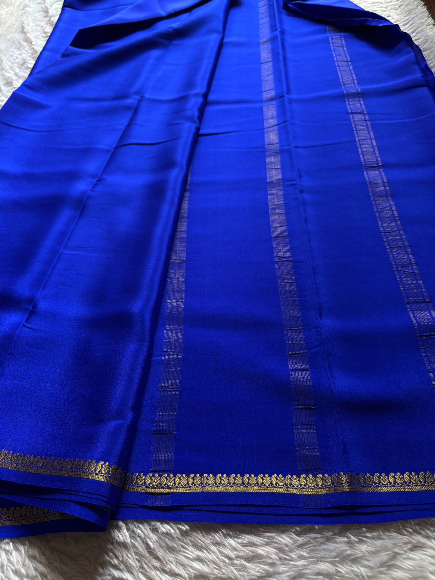 Nitya : Solid Royal blue