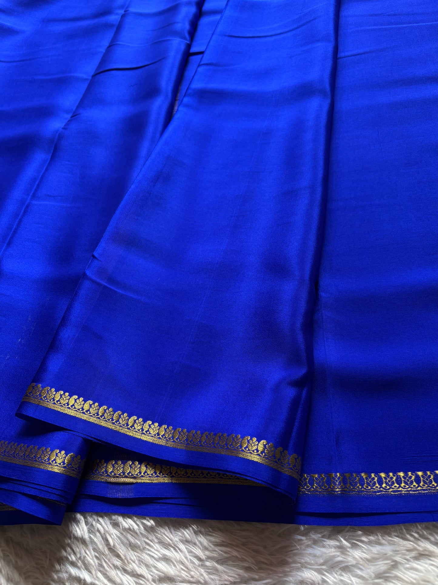 Nitya : Solid Royal blue