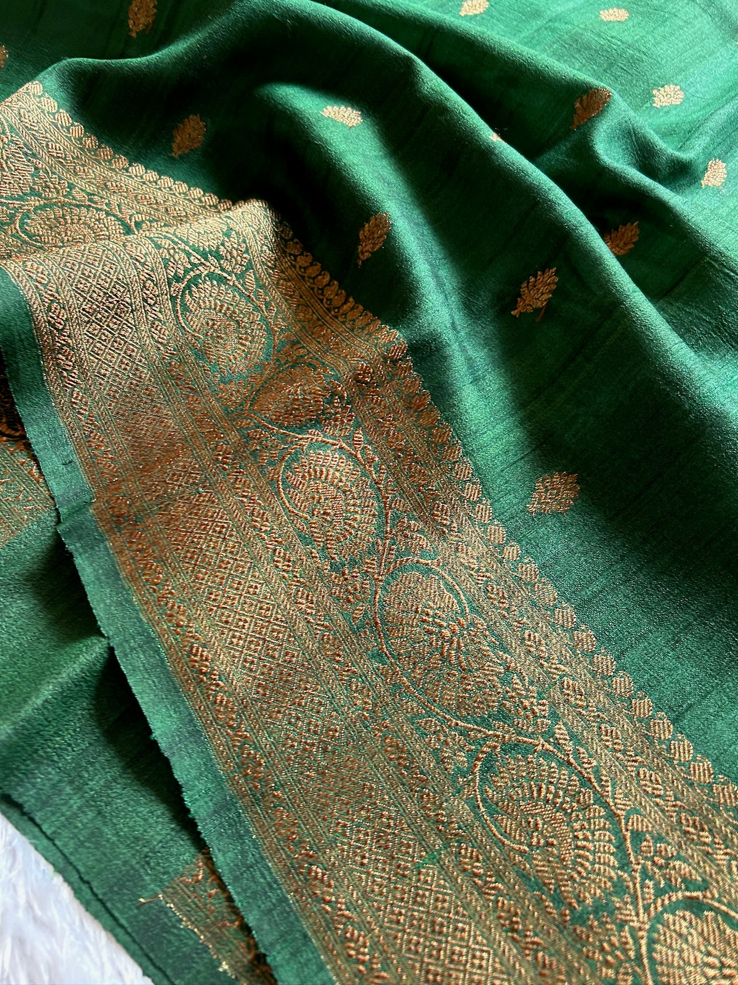 Banarasi Raw Tussar : Solid Bottle green