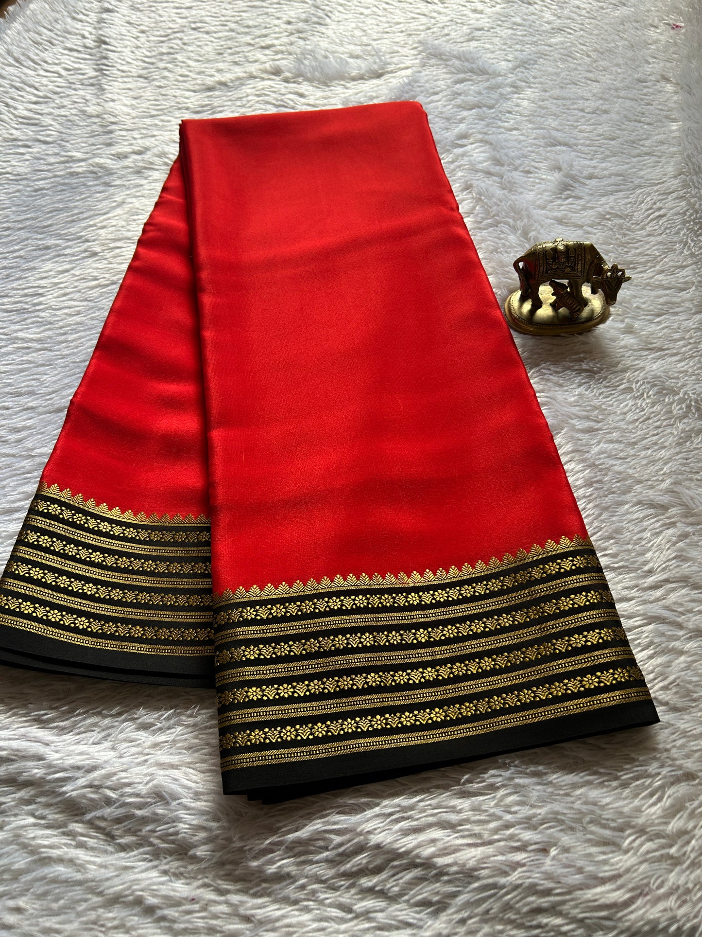 Poornima (2D) : Red-black