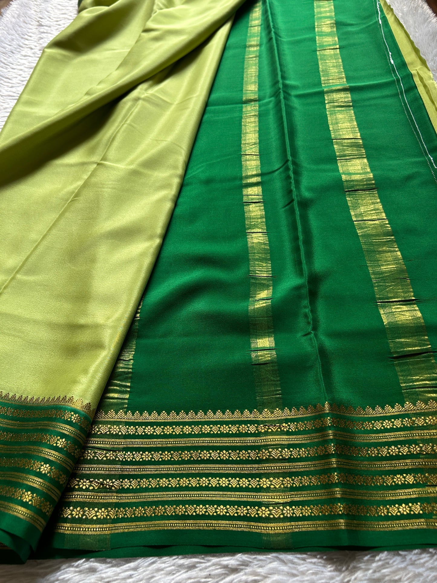 Poornima (2D) : Pista green-bottle green