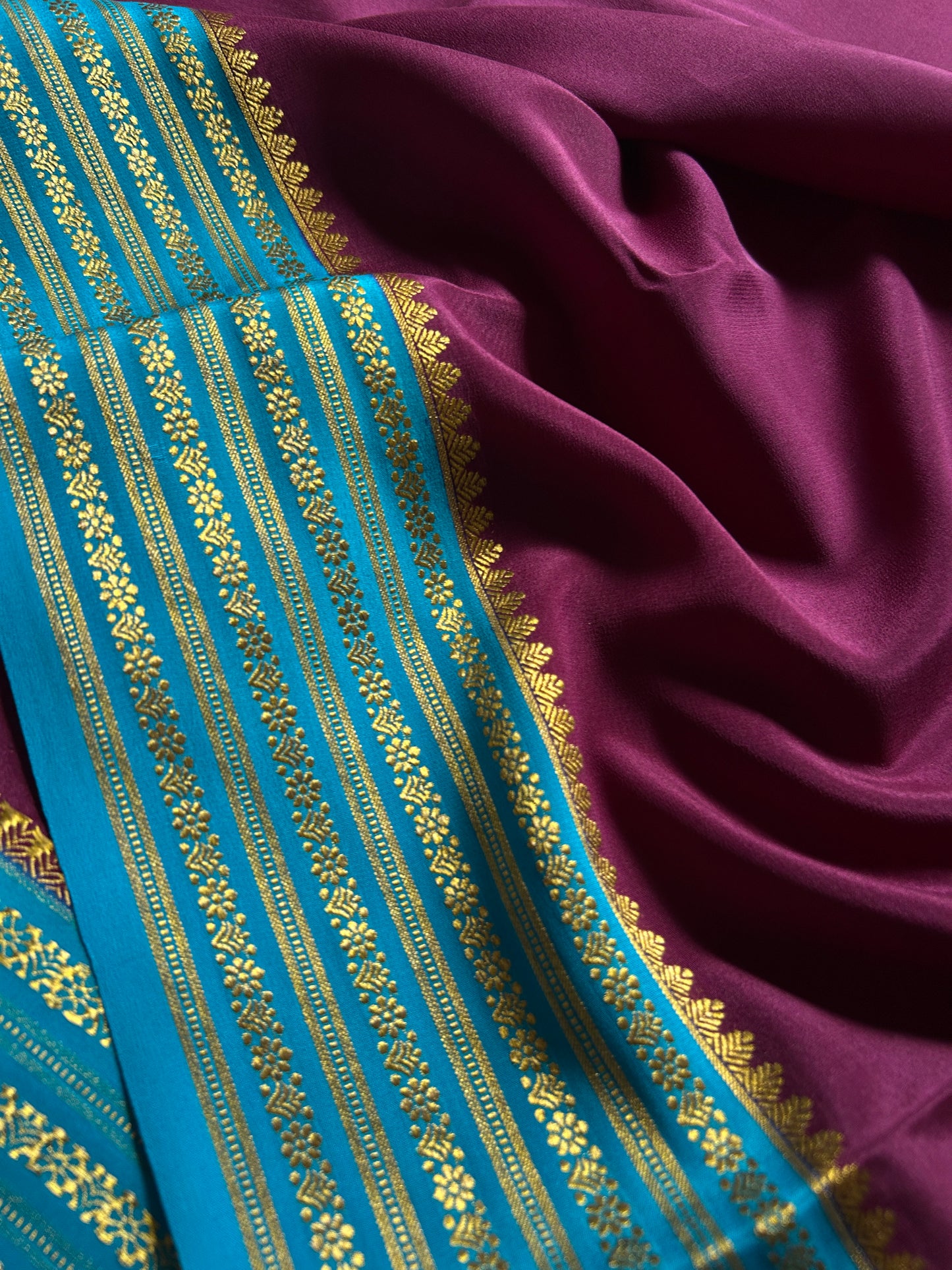 Poornima (2D) : Wine-ananda blue