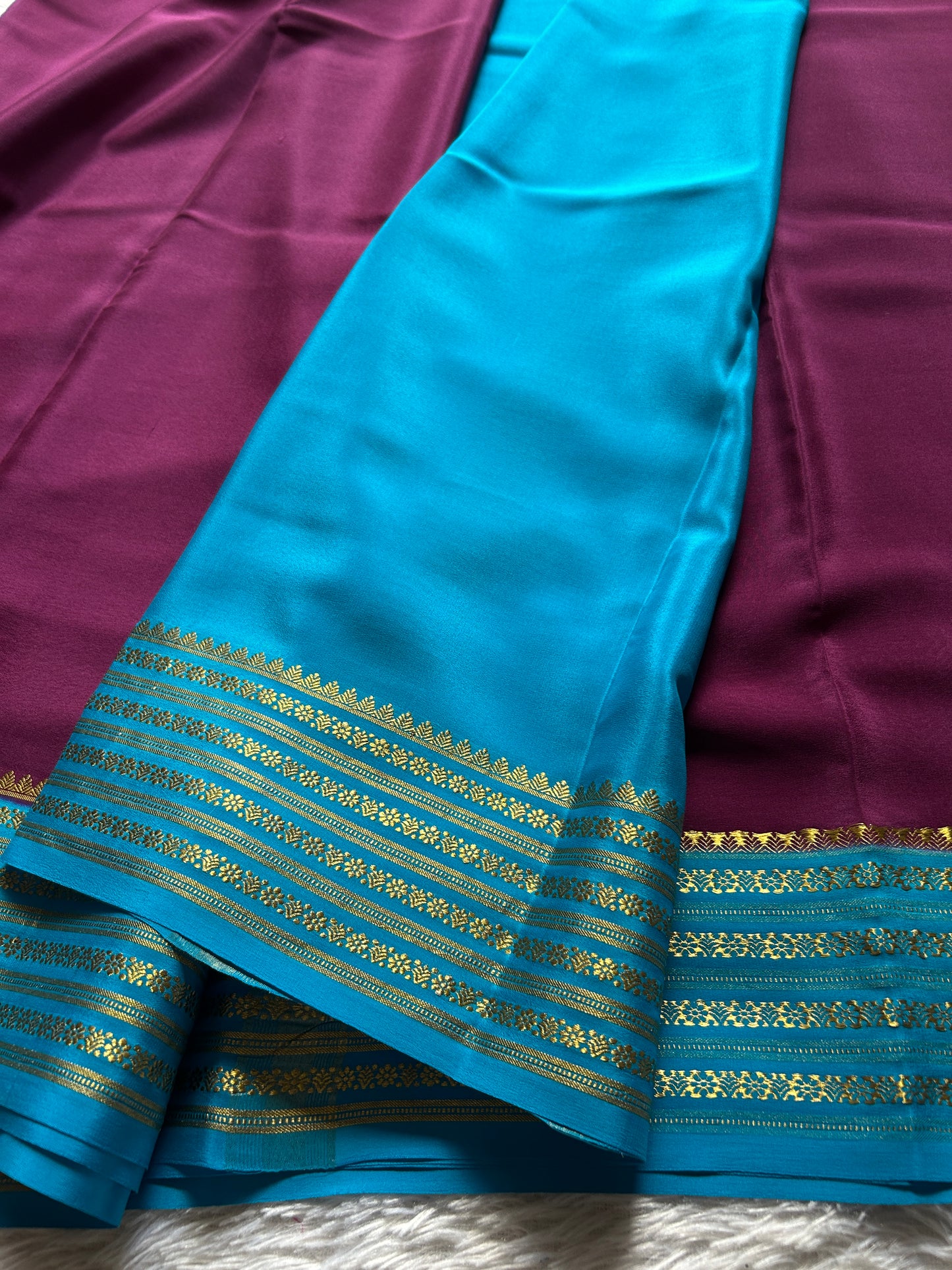 Poornima (2D) : Wine-ananda blue