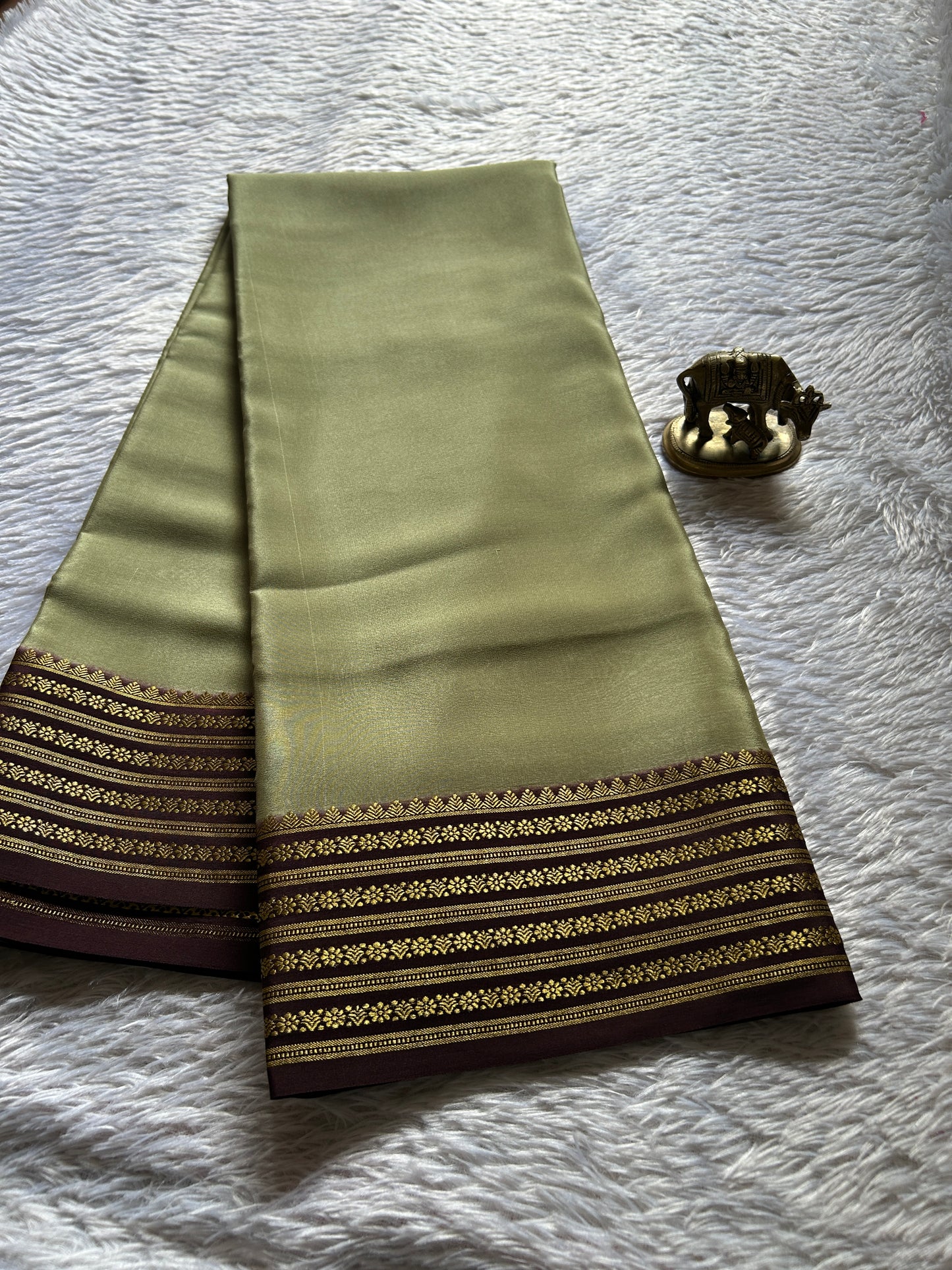 Poornima (2D) : Pastel sage green-chocolate brown