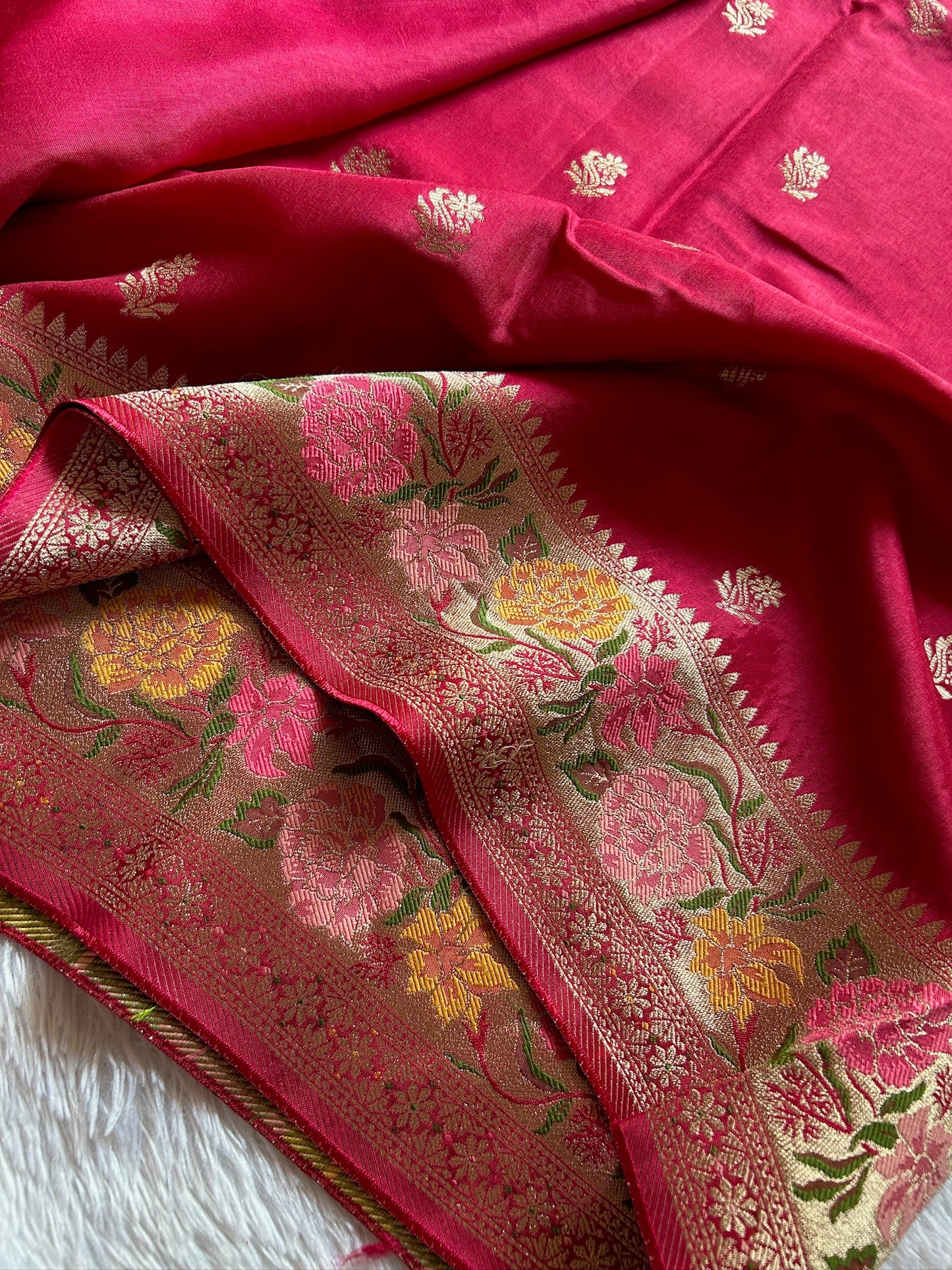 Soft Paithani : Solid Pink