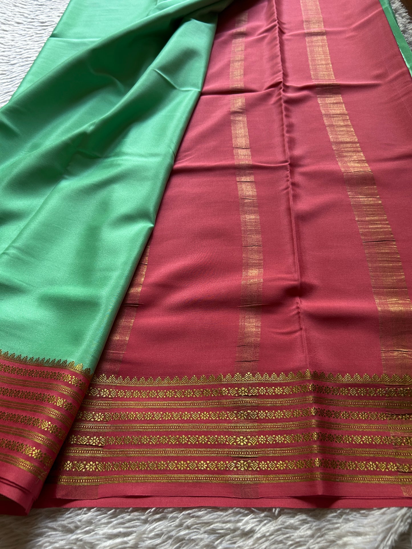 Poornima (2D) : Turquoise-peach pink