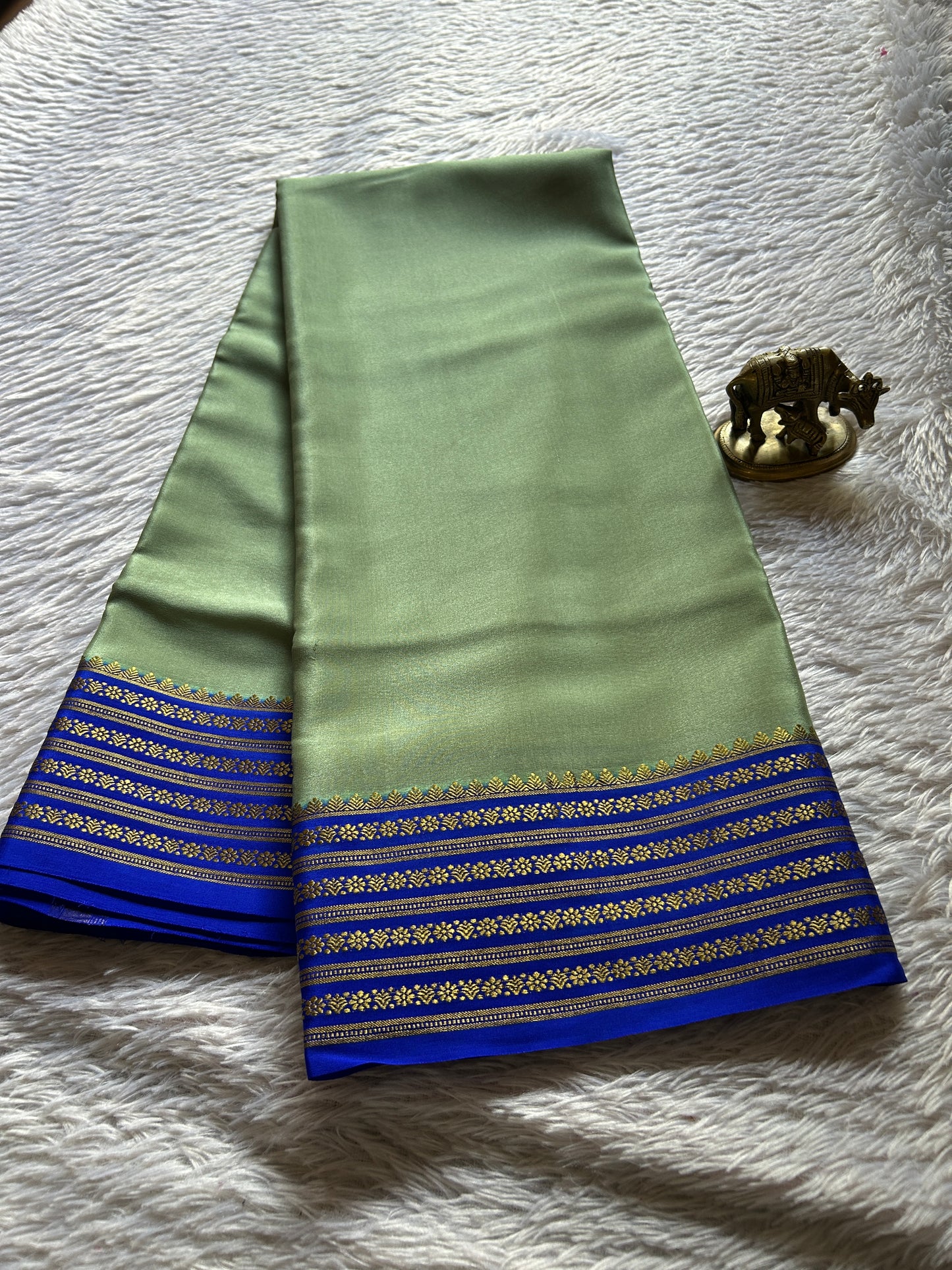 Poornima (2D) : Sage green-royal blue