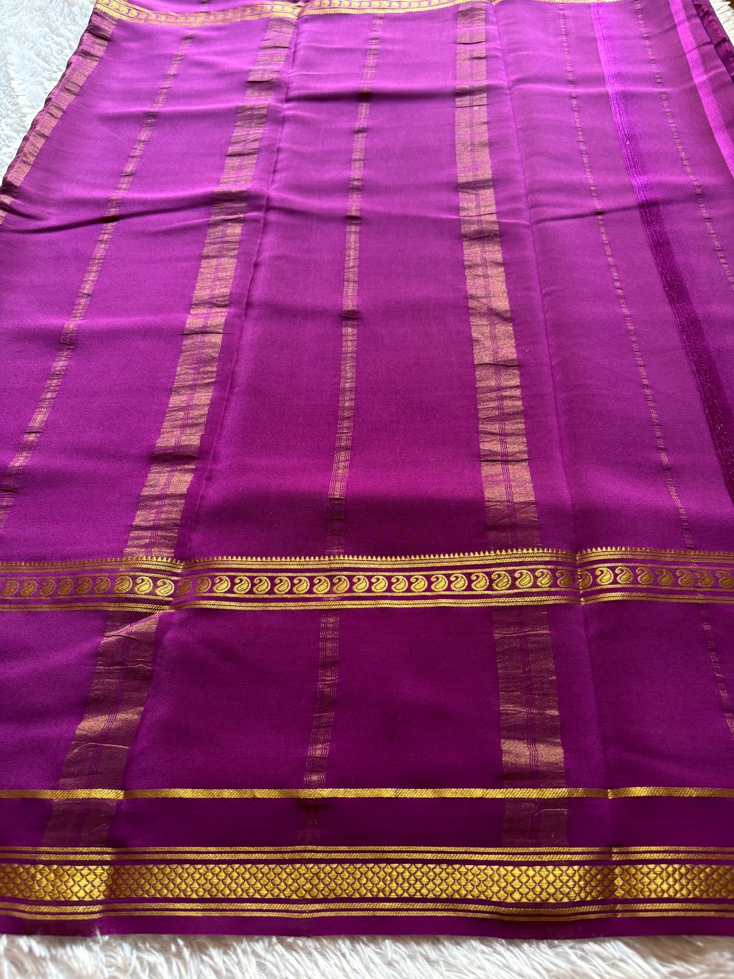 Guna : Solid Dark magenta