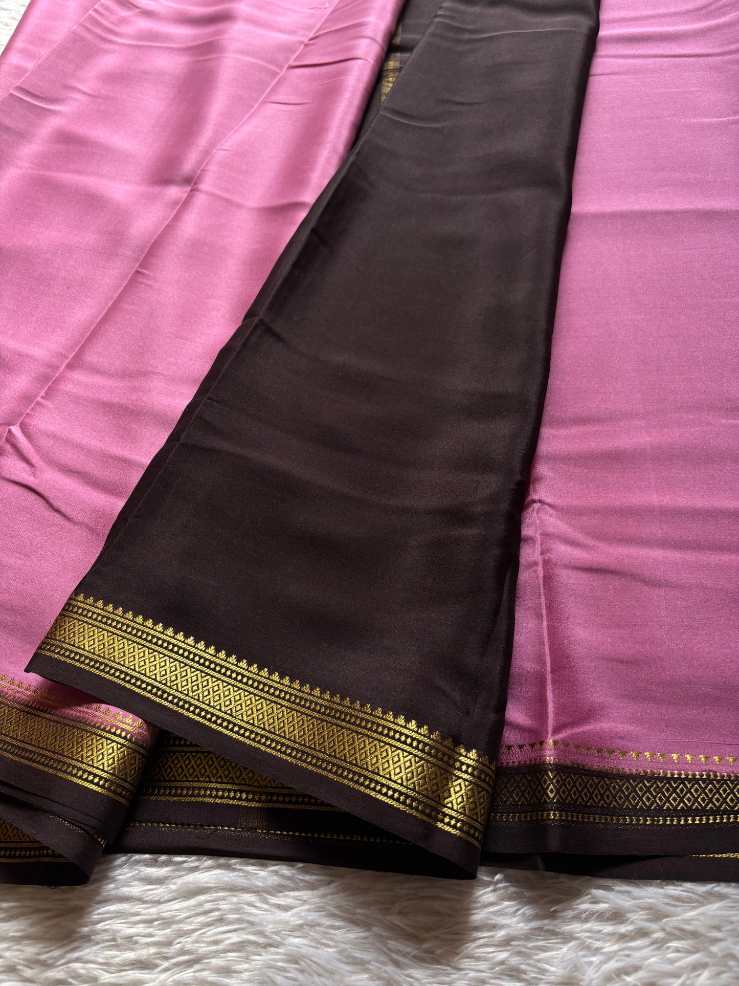 Preetha (2D) : Rose pink-deep brown
