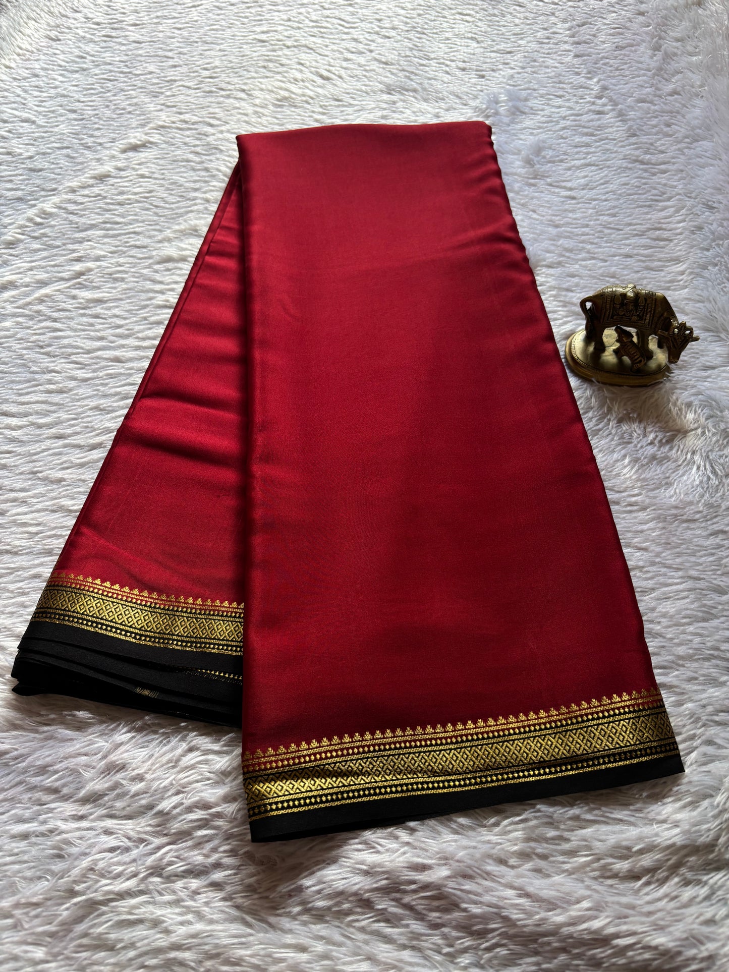 Preetha (2D) : Dark red-black