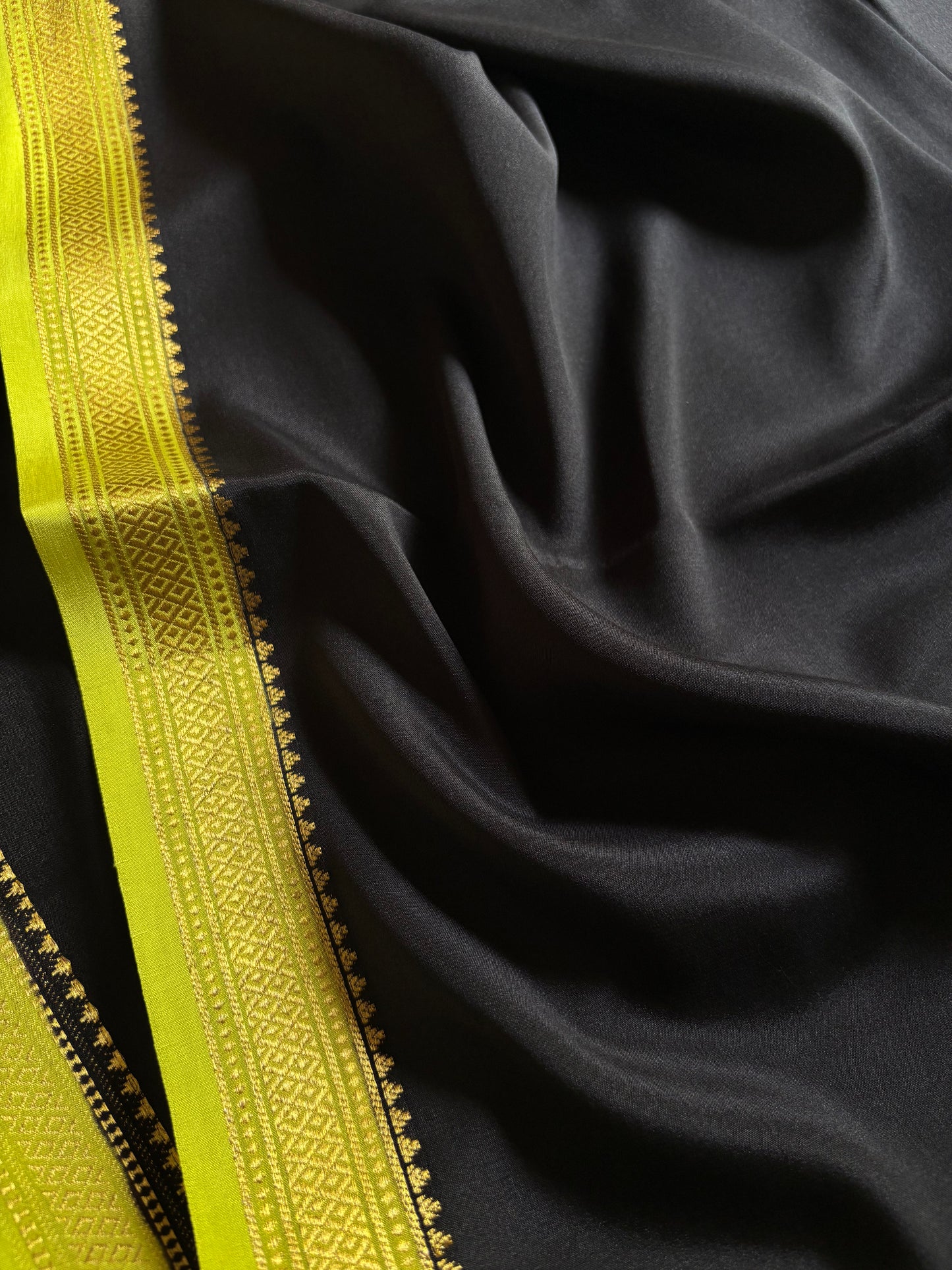 Preetha (2D) : Black-olive