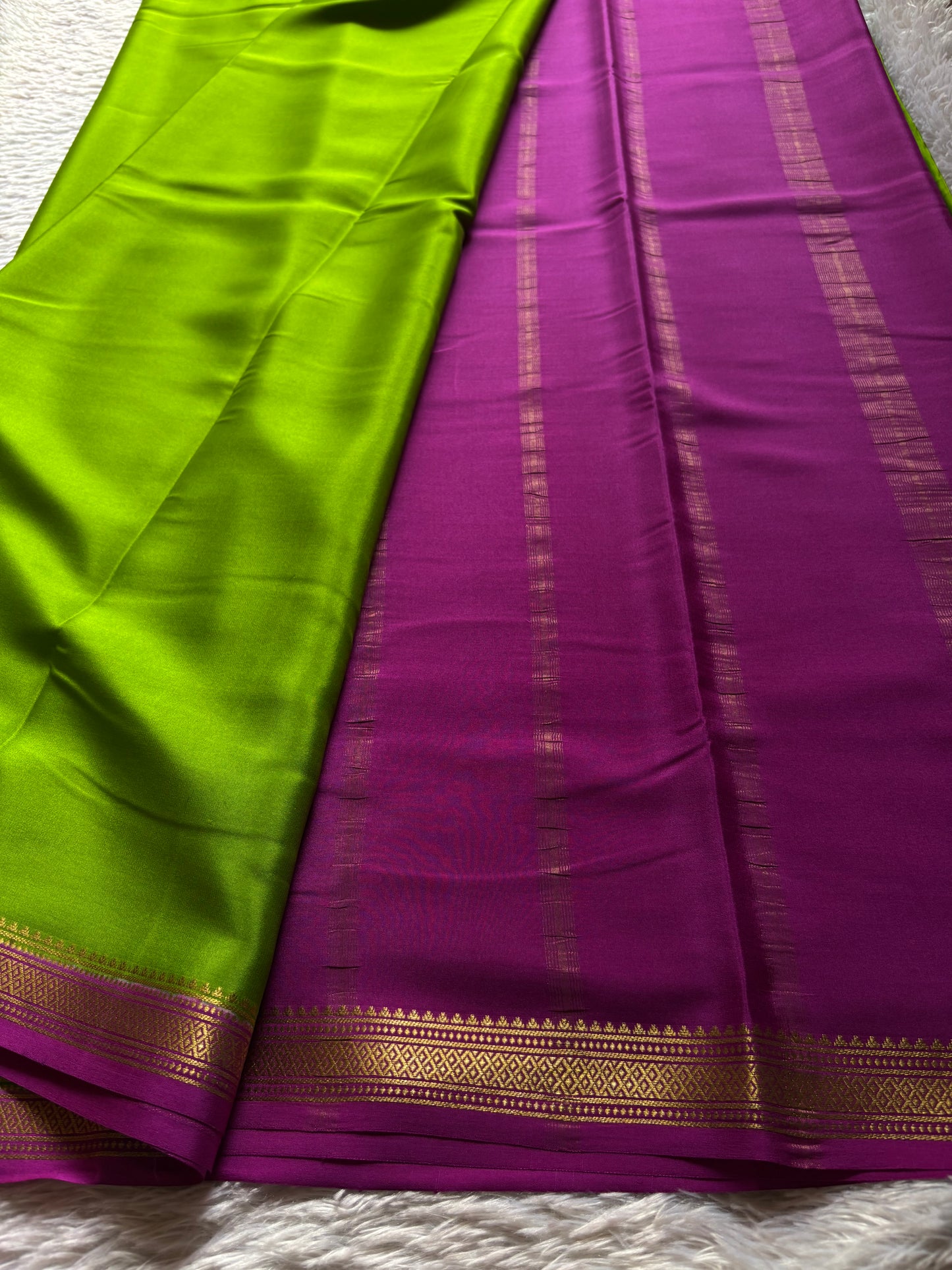 Preetha (2D) : Mehendi green-magenta