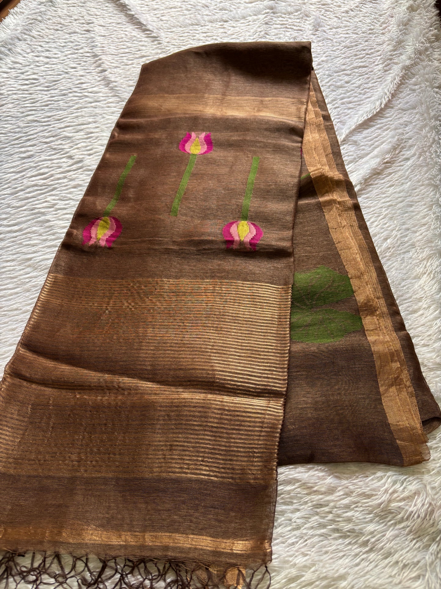 Tavare : Solid Brown
