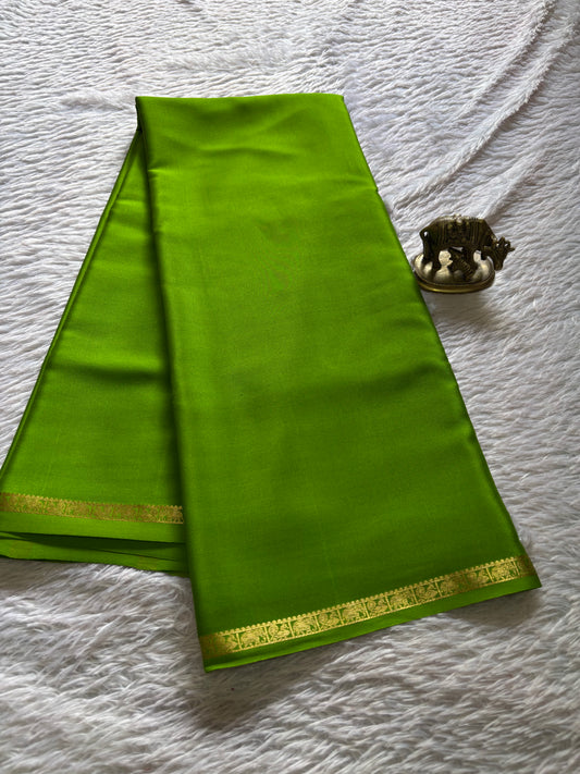 Gaana : Solid Mehendi green