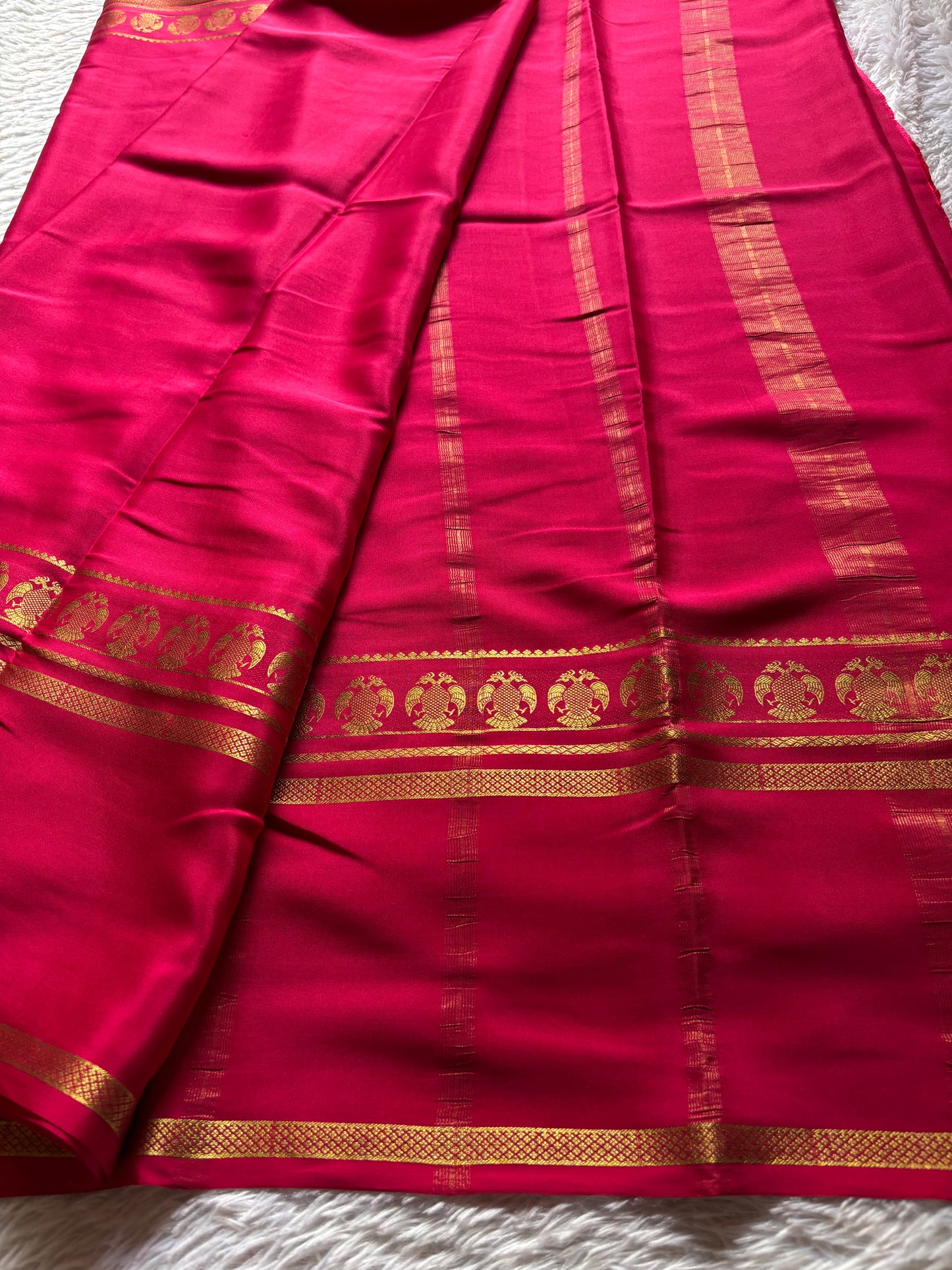 Ashwini : Solid Rani pink