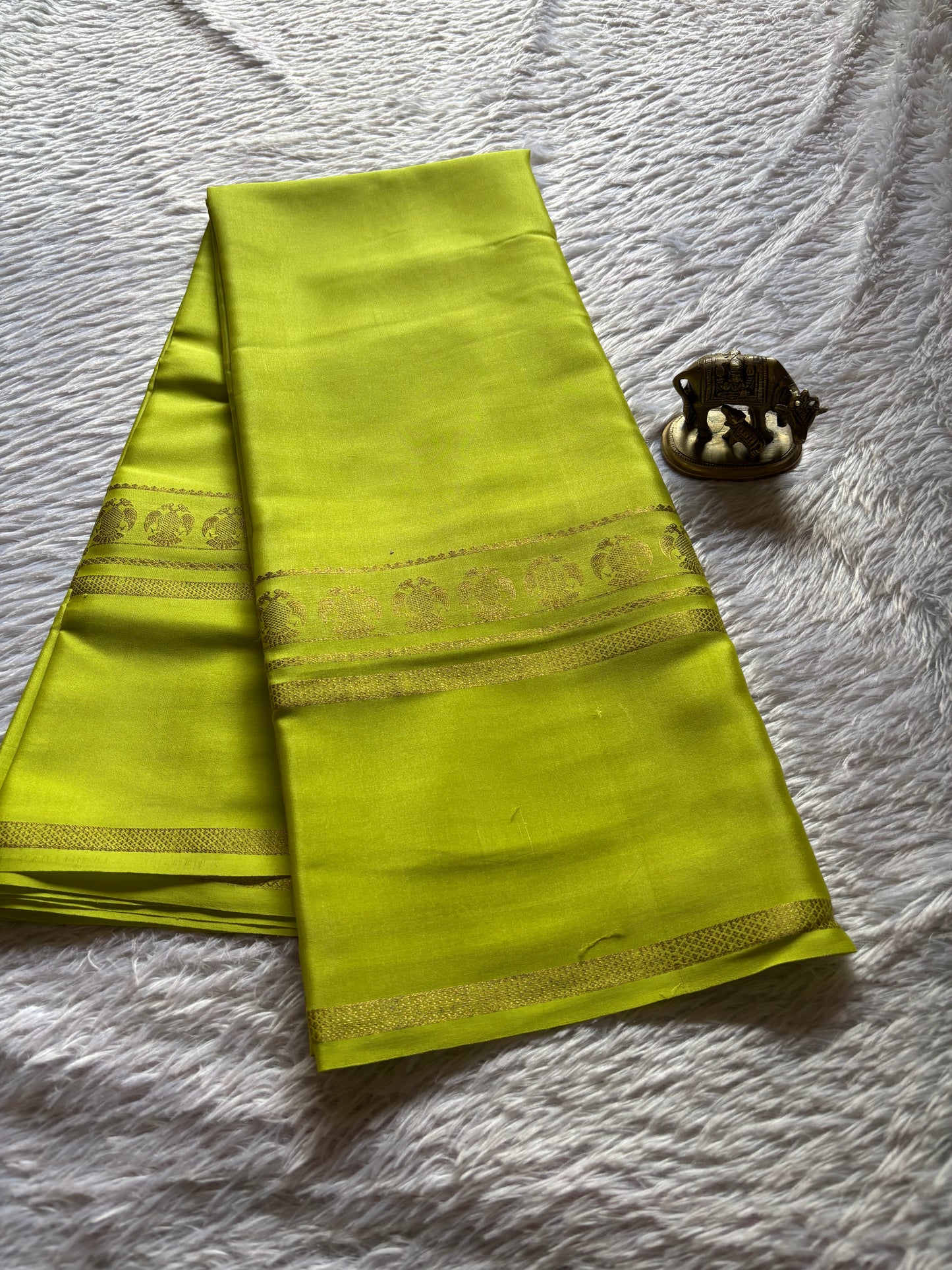 Ashwini : Solid Olive