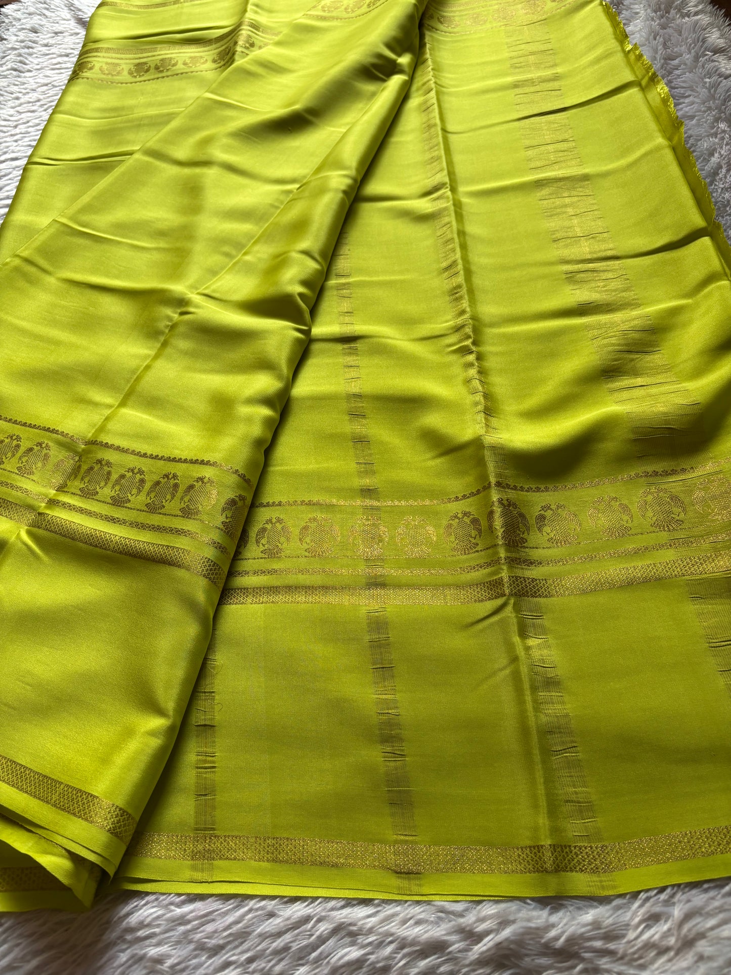 Ashwini : Solid Olive