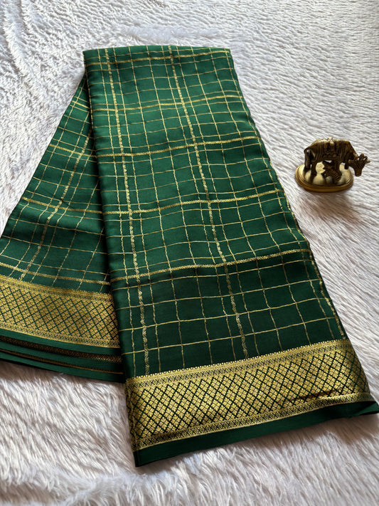 Sushma : Solid Dark green