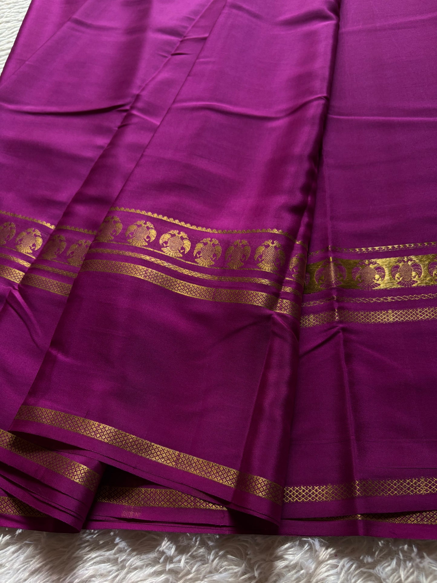 Ashwini : Solid Magenta