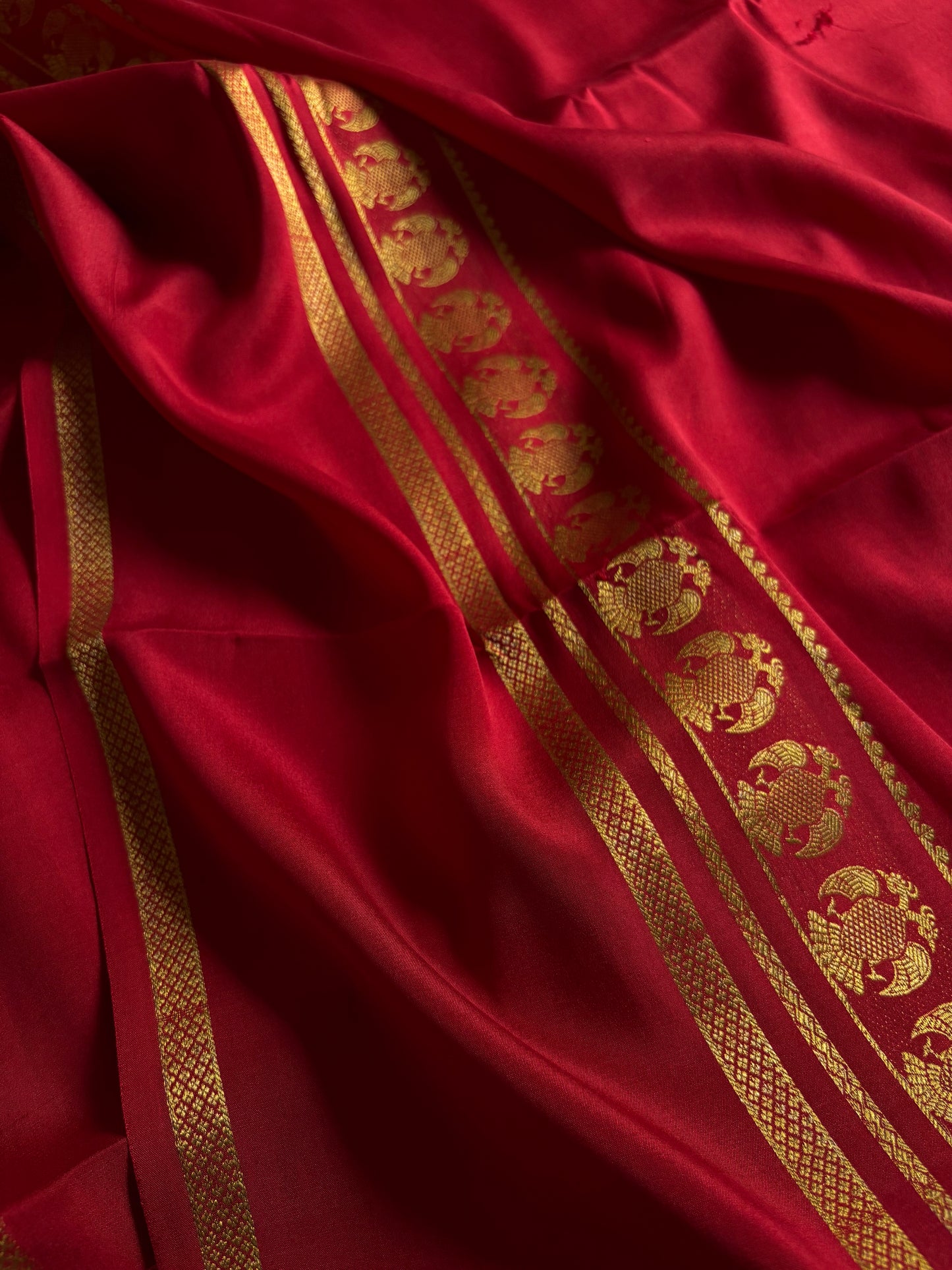 Ashwini : Solid Dark red