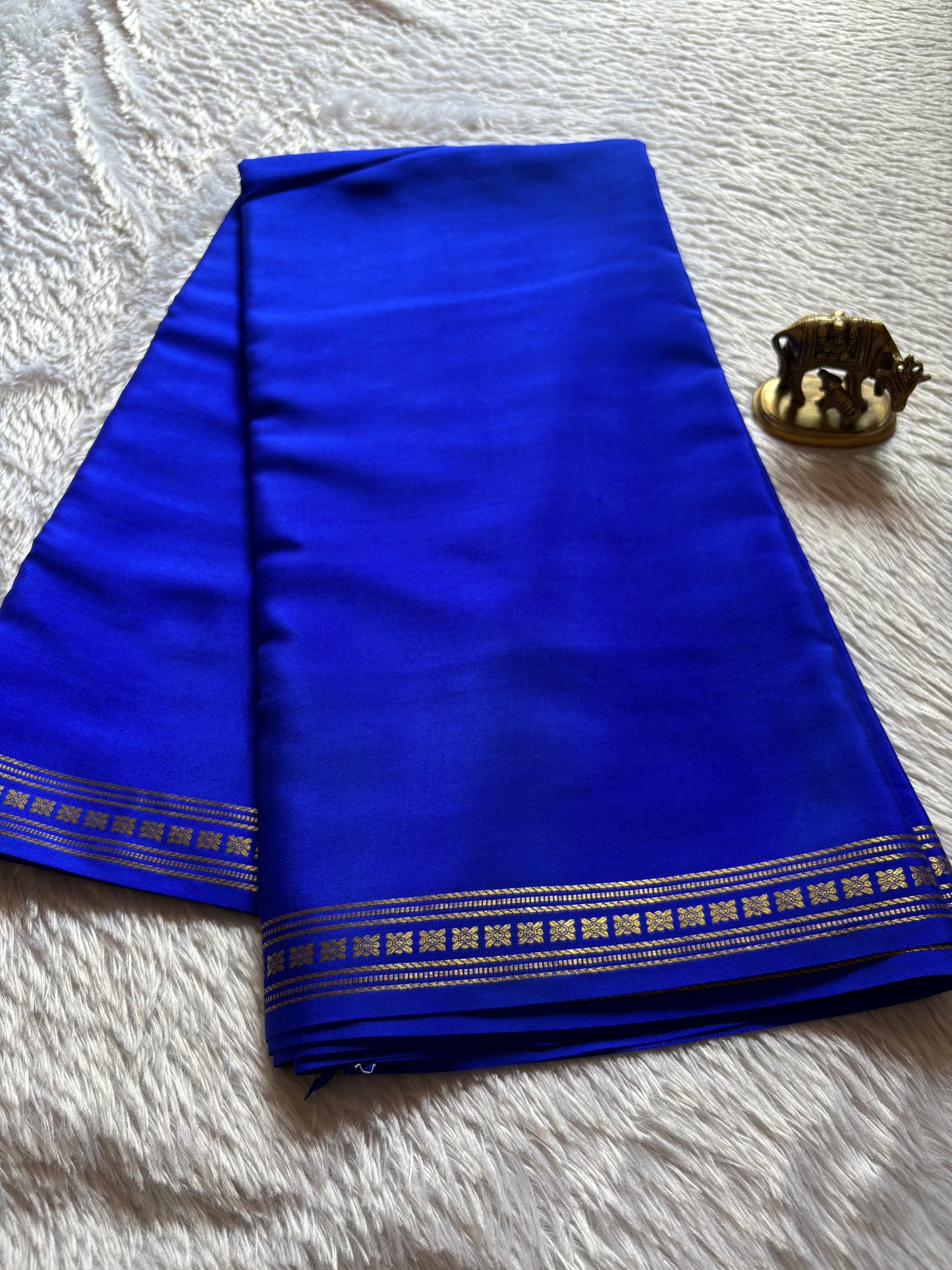Mallige : Solid Royal blue