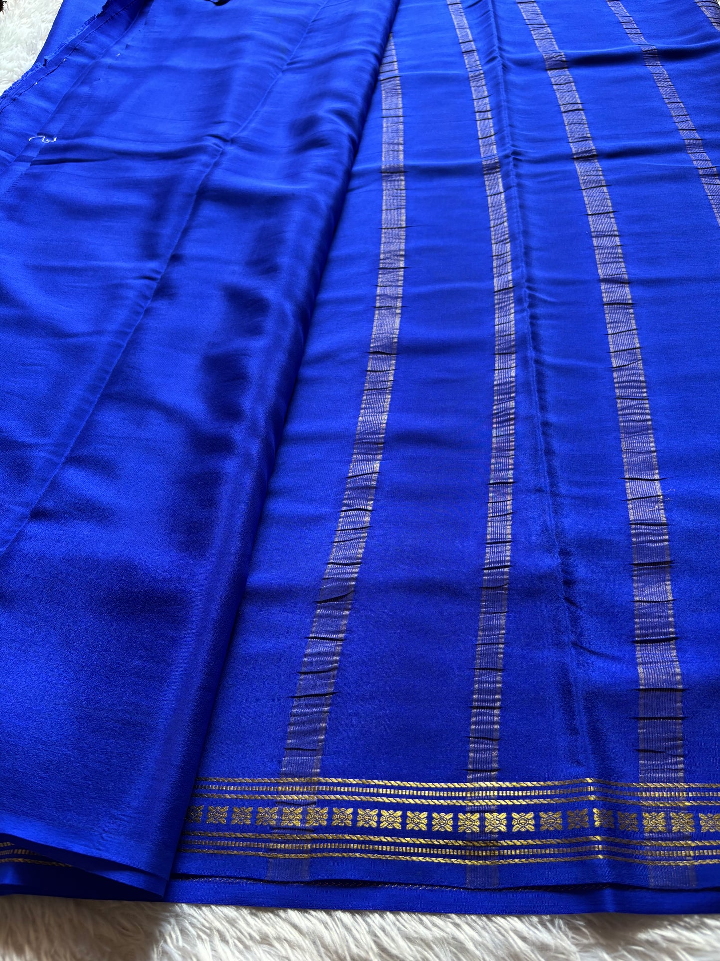 Mallige : Solid Royal blue