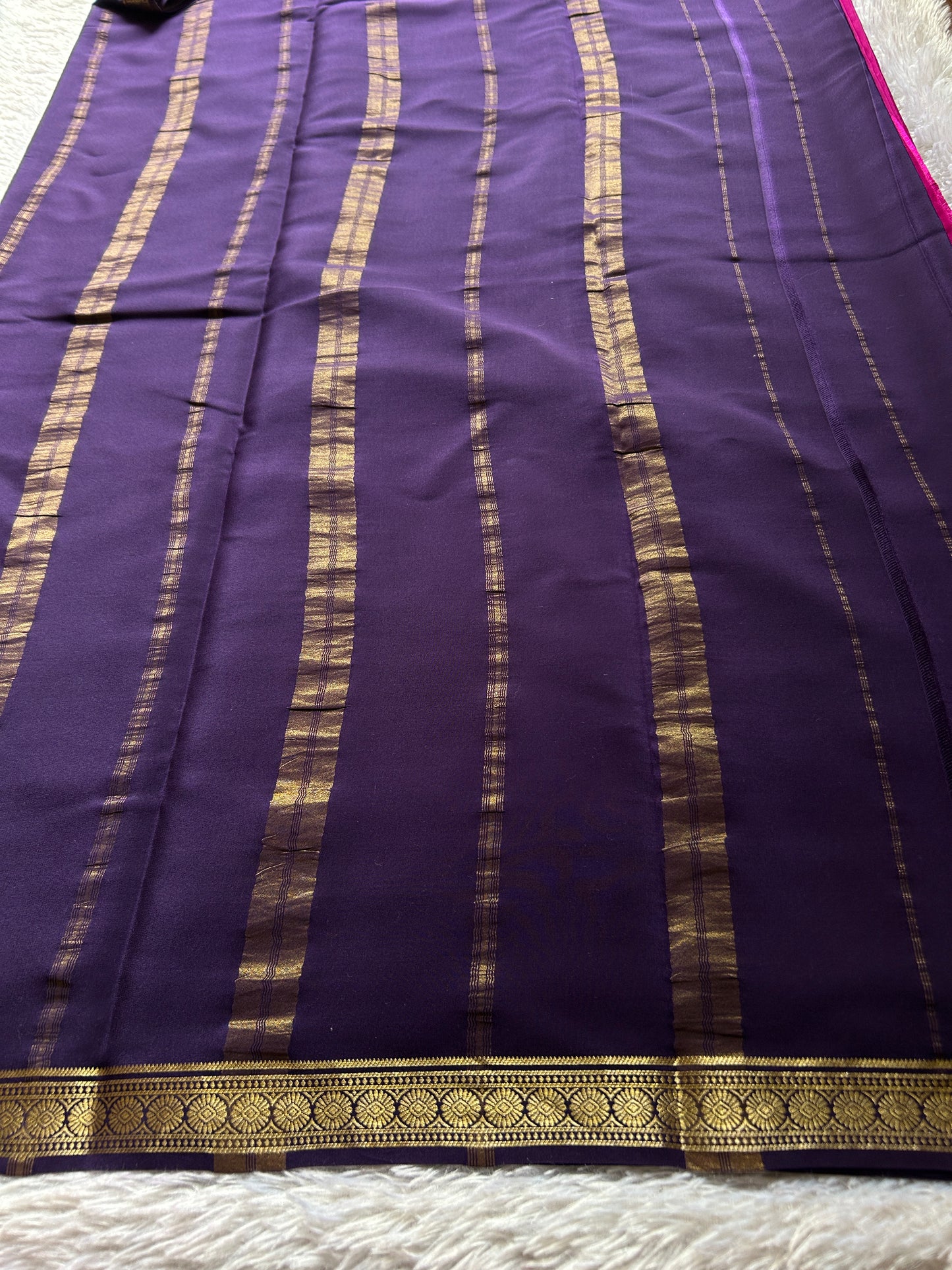 Parijata (2D) : Rani pink-violet blue