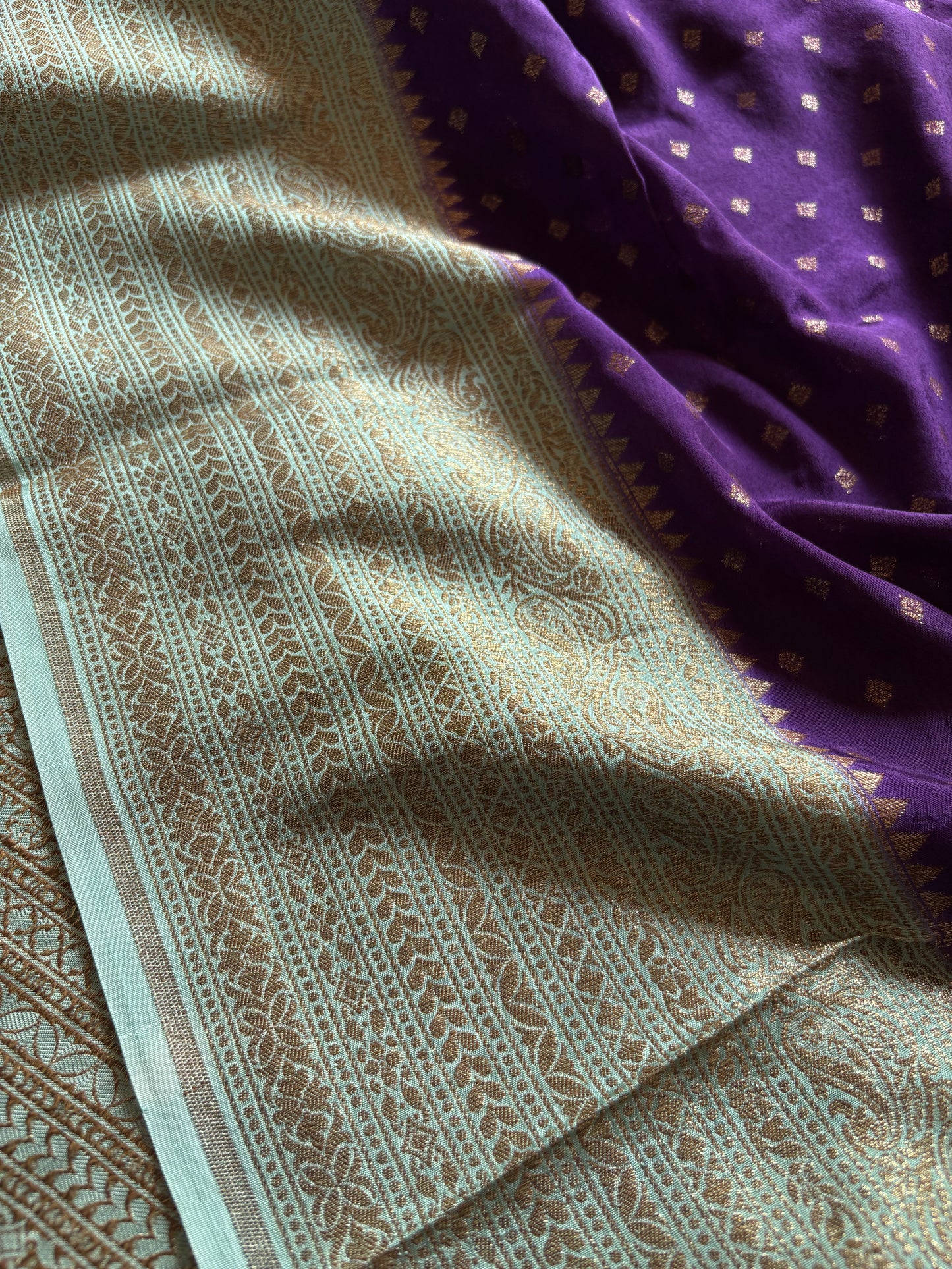 Soft Crepe Banarasi (2D) : Violet-powder blue