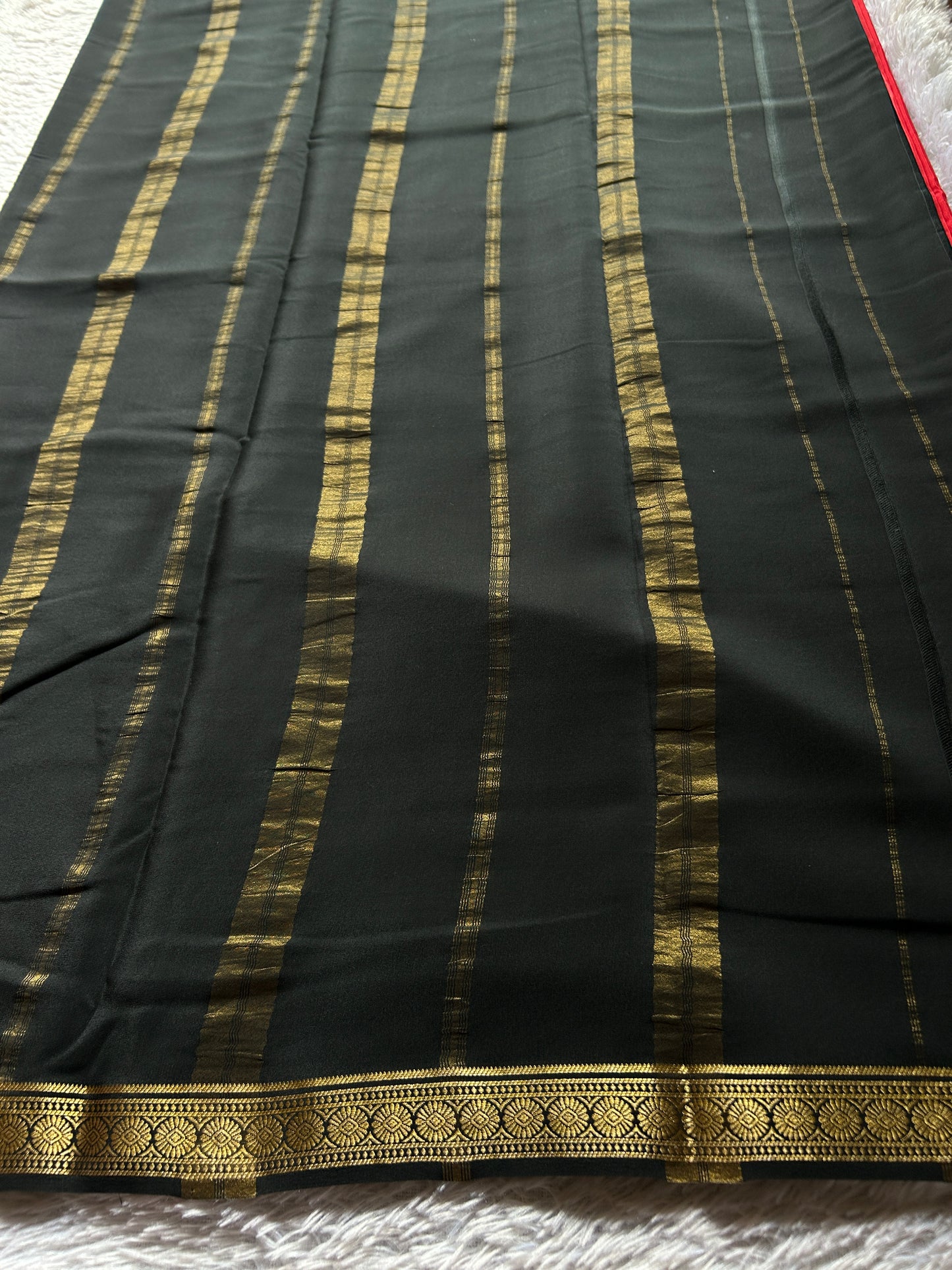 Parijata (2D) : Red-black