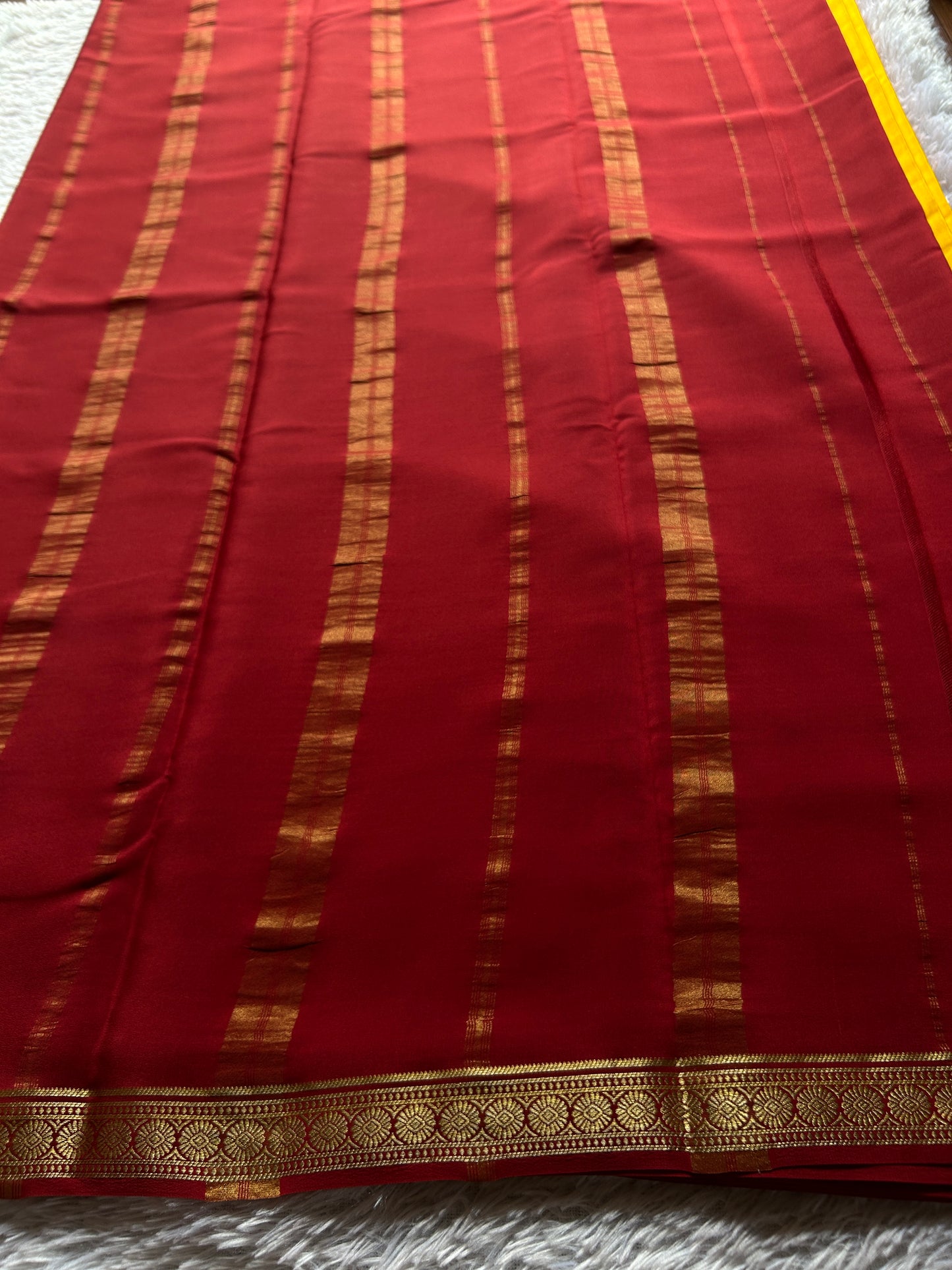 Parijata (2D) : Yellow-dark red