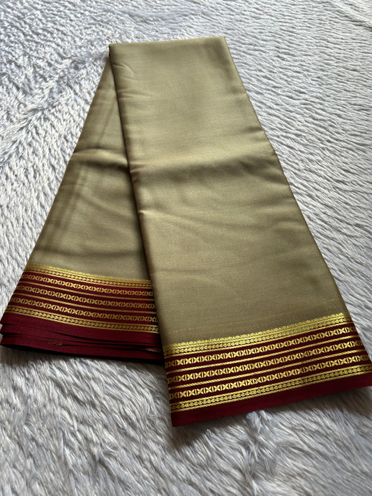 Deeksha (2D) : Beige-maroon