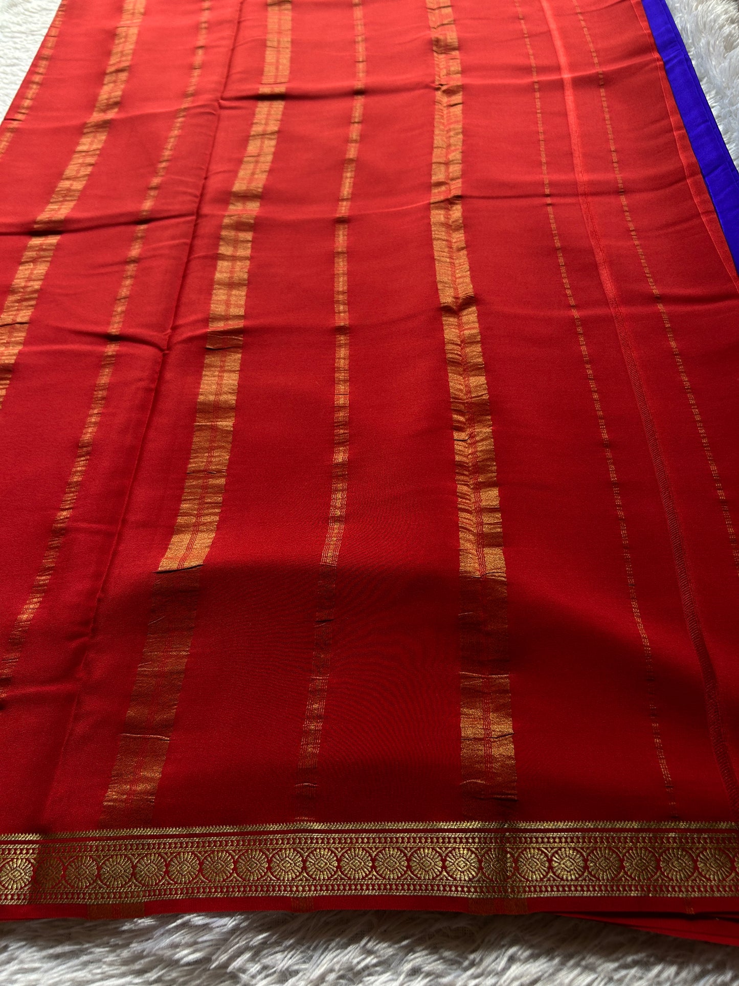 Parijata (2D) : Royal blue-red
