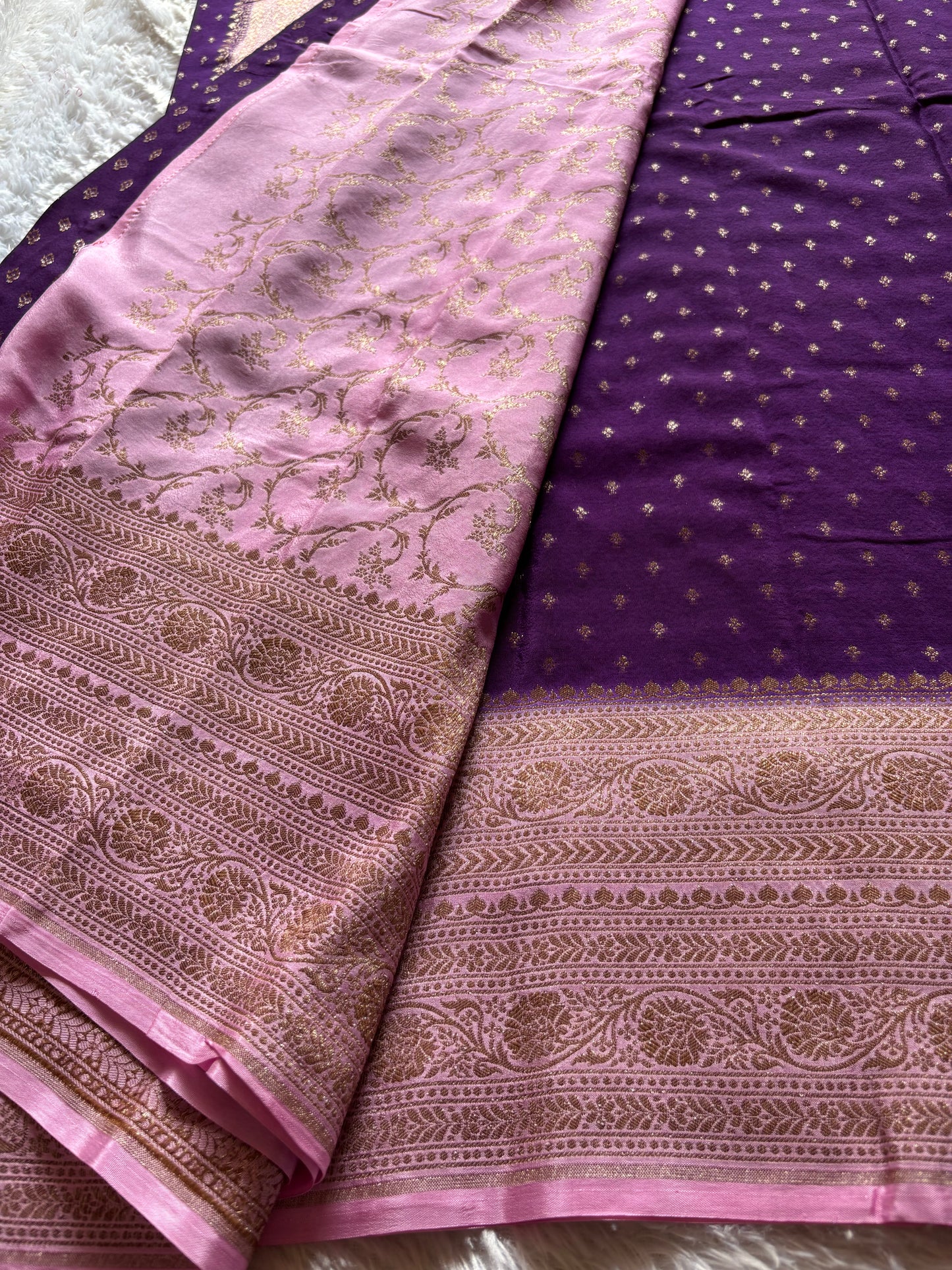 SCB04 (2D) : Purple-pastel pink