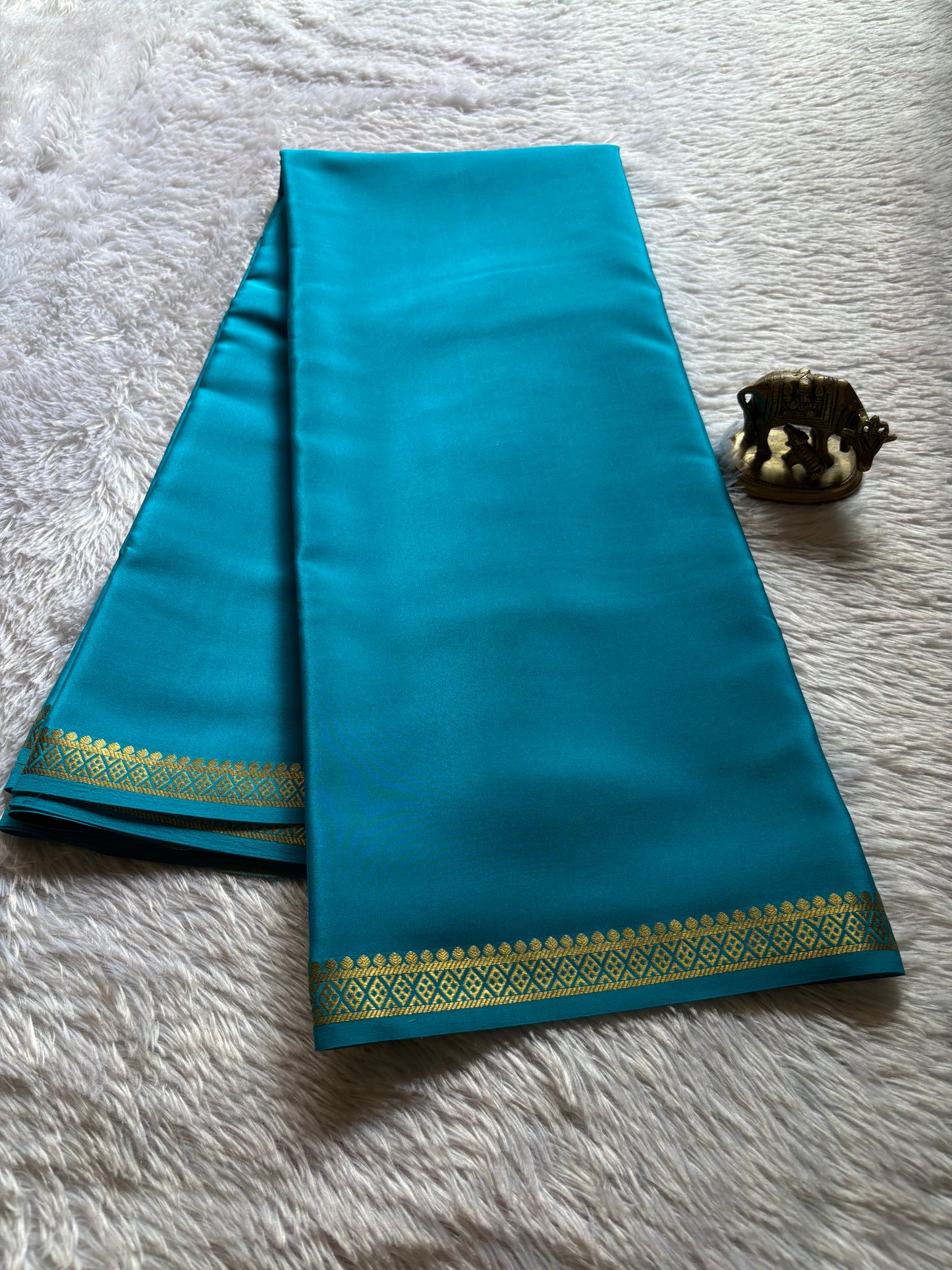 Niknila : Solid Light ananda blue