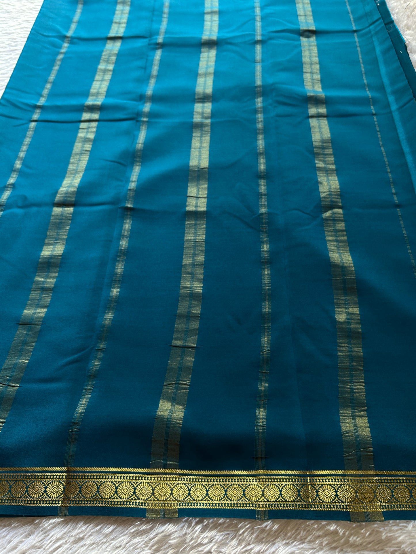 Parijata : Solid Teal blue