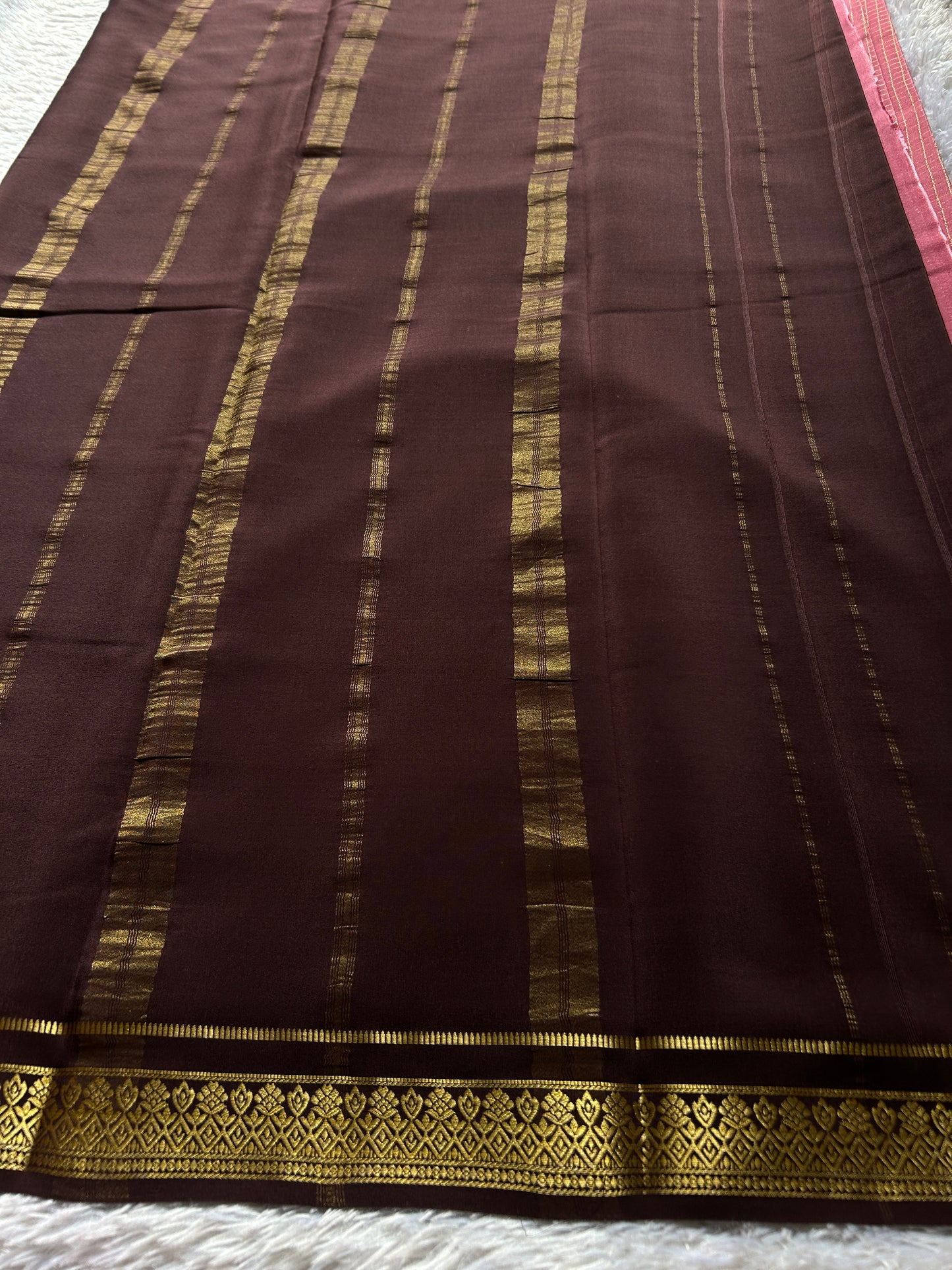 Vishakha (2D) : Blush pink-chocolate brown