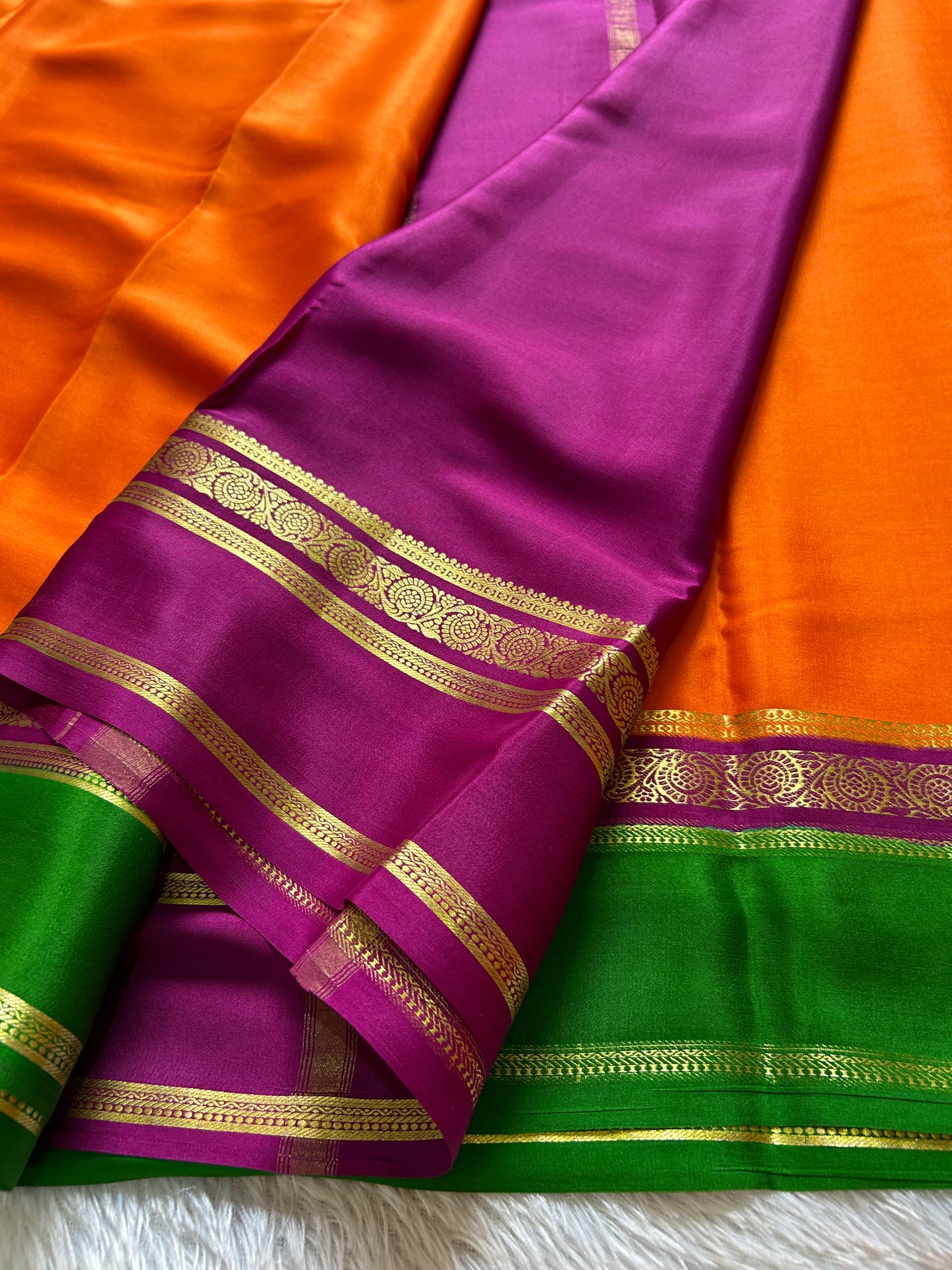 Tara (3D) : orange-pink-green