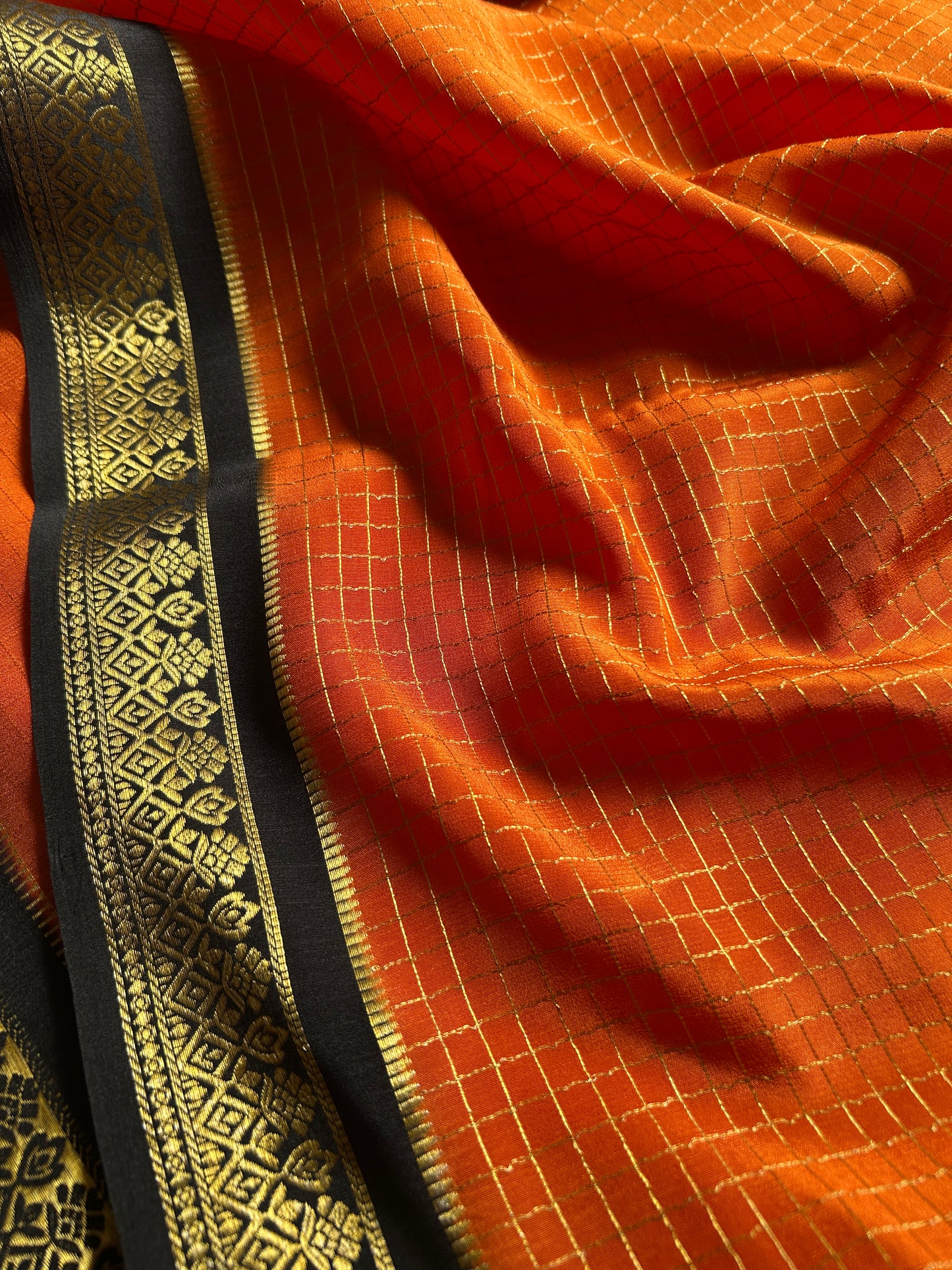 Vishakha (2D) : Rust orange-black