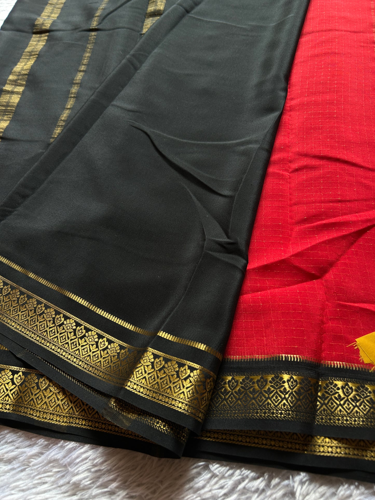 Vishakha (2D) : Red-black