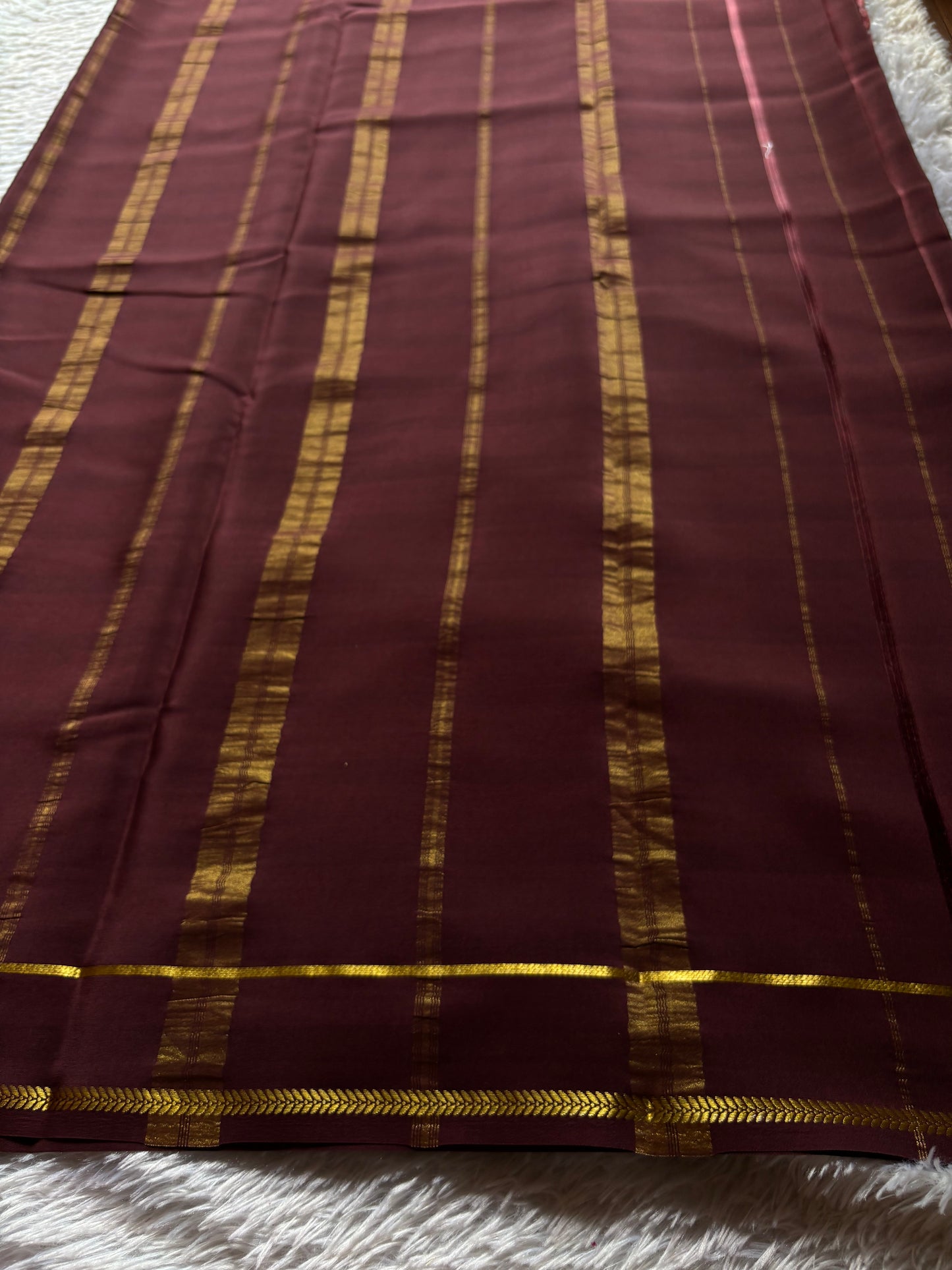 Vinaya : Solid Chocolate brown