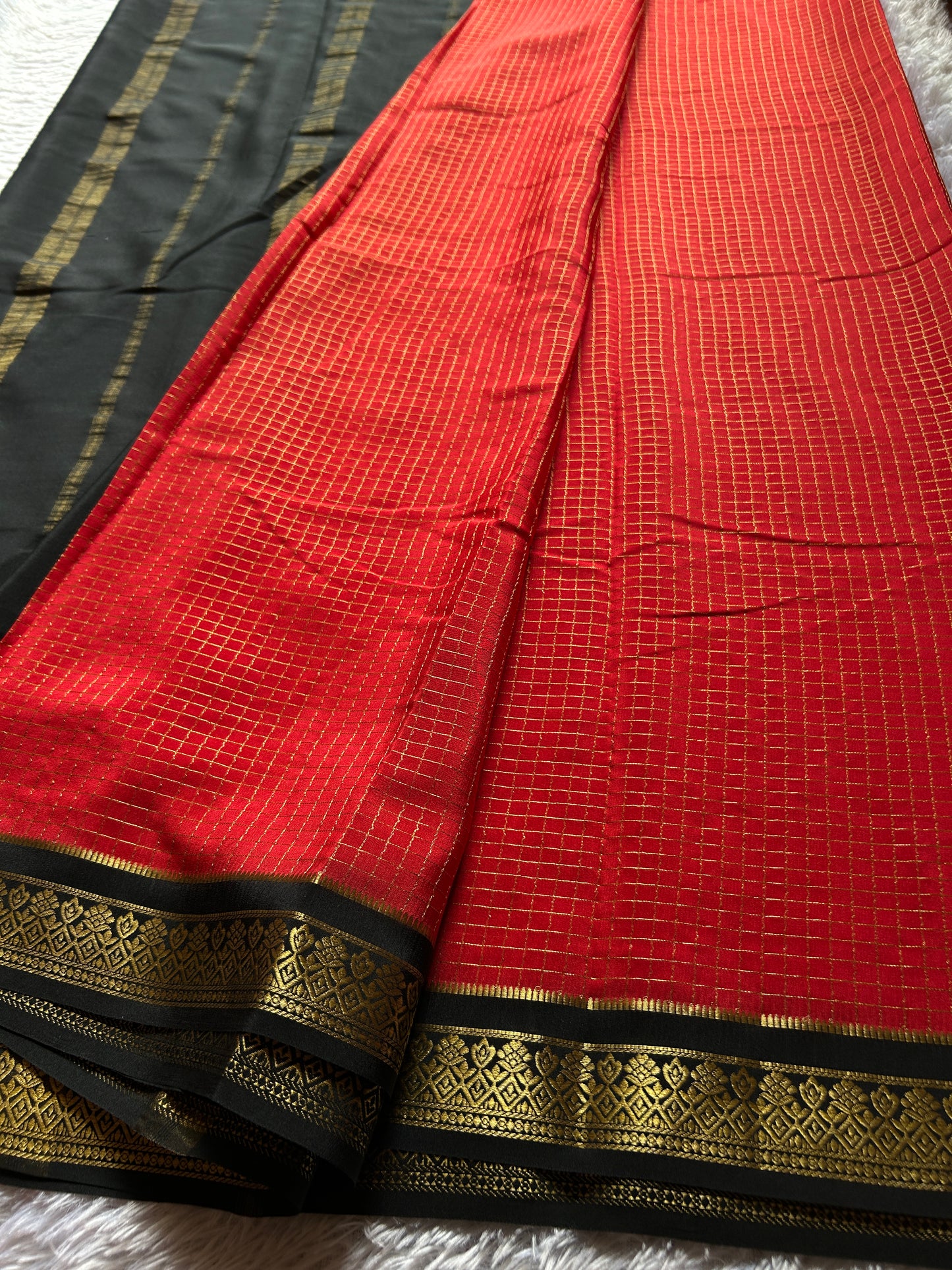 Vishakha (2D) : Red-black