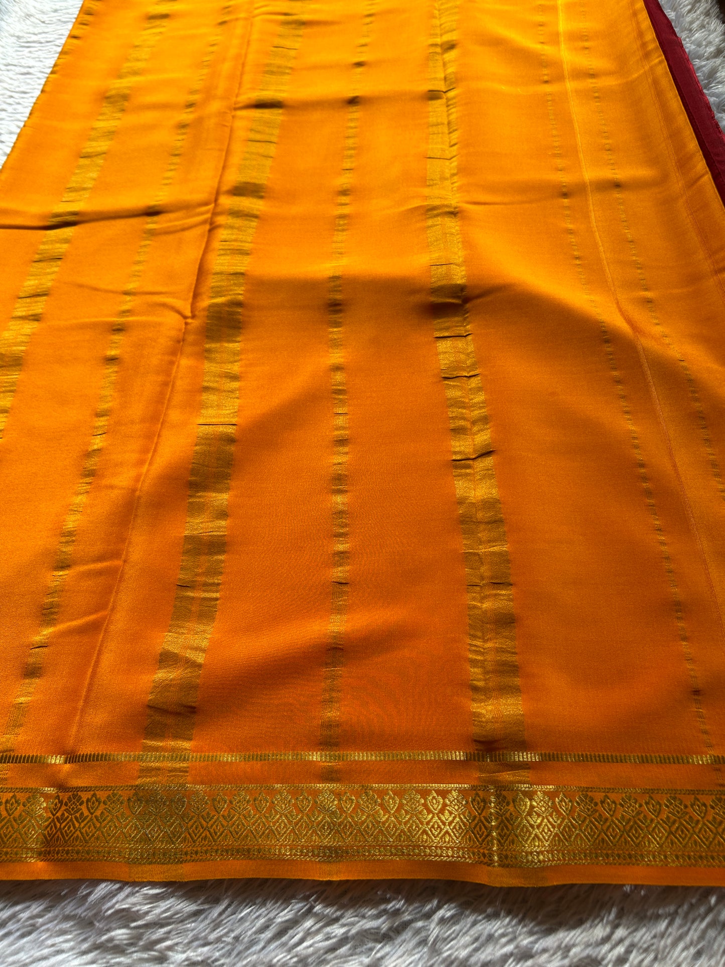 Vishakha (2D) : Dark red-golden yellow