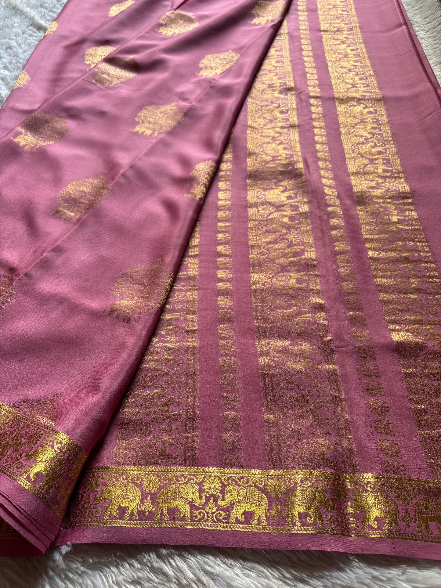 Ambari : Solid Onion pink