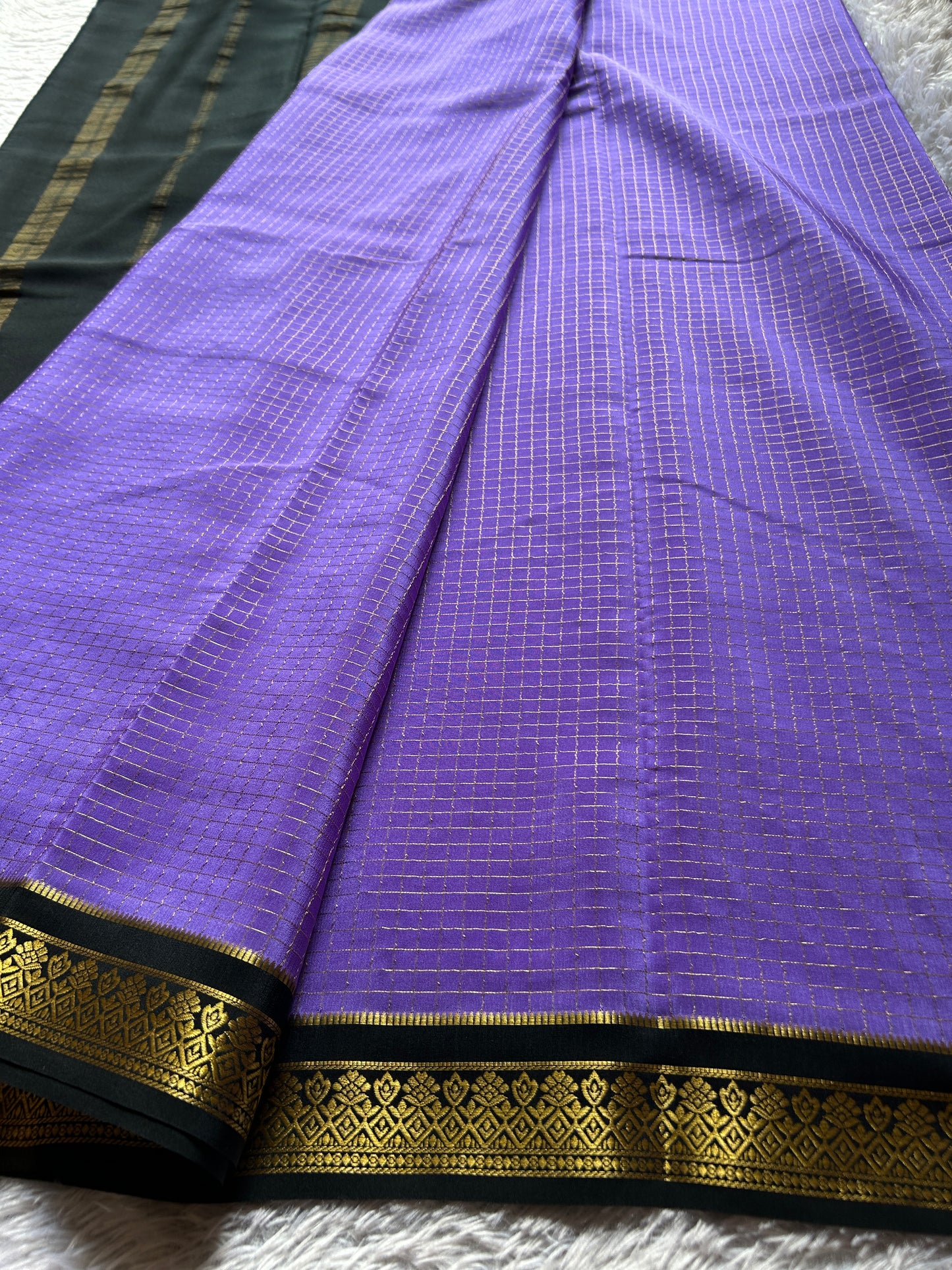 Vishakha (2D) : Dark lavender-black